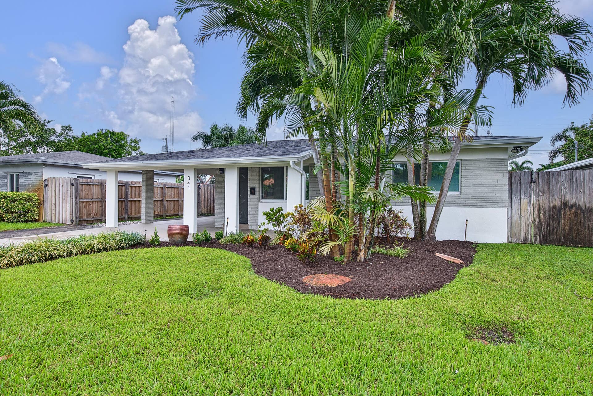 341 NE 45TH Street, Oakland Park, FL 33334 RonJill341-8