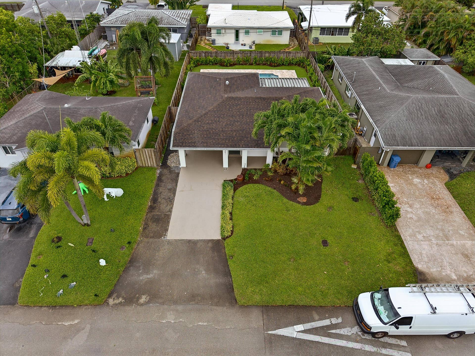 341 NE 45TH Street, Oakland Park, FL 33334 RonJill341-2