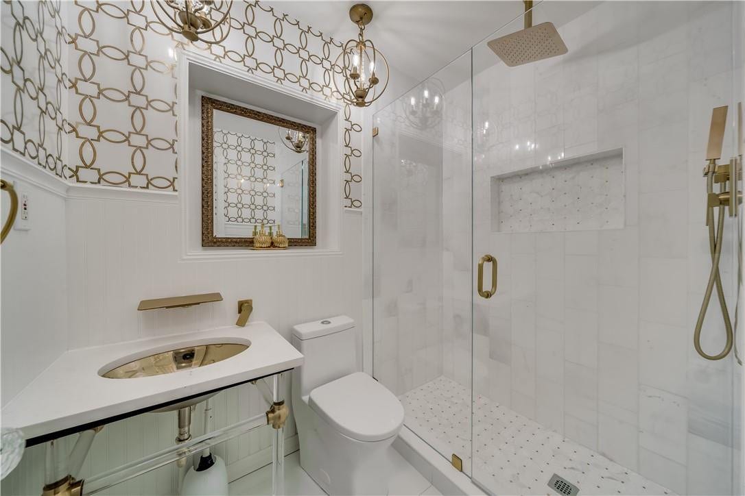 Bathroom #4