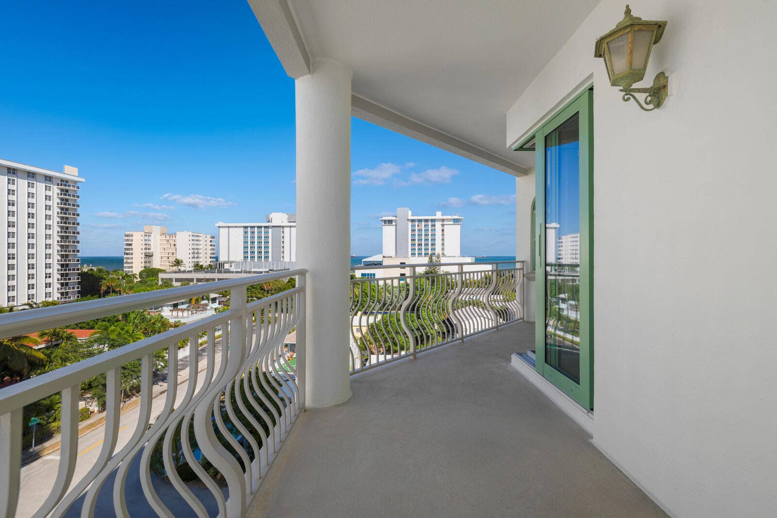 301 N Birch Road, #7N, Fort Lauderdale, FL 33304 Balcony 3