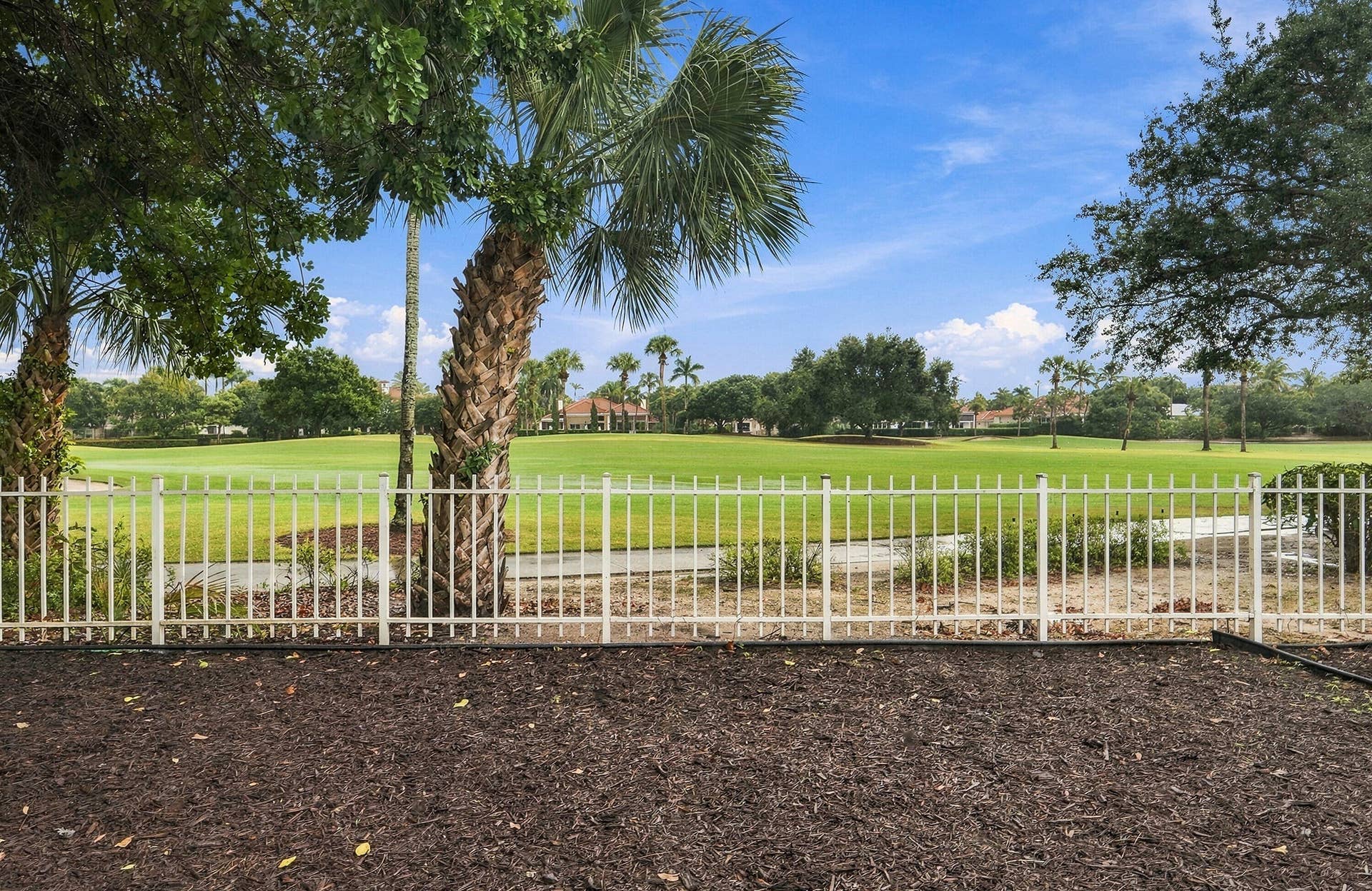 2398 SARATOGA BAY Drive, West Palm Beach, FL 33409 fenced in yard for your perfect furry friend