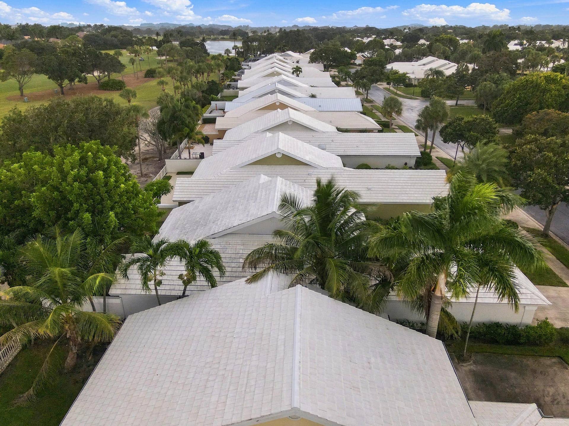 2398 SARATOGA BAY Drive, West Palm Beach, FL 33409 50_dji_fly_20261016_115542_120_179216627