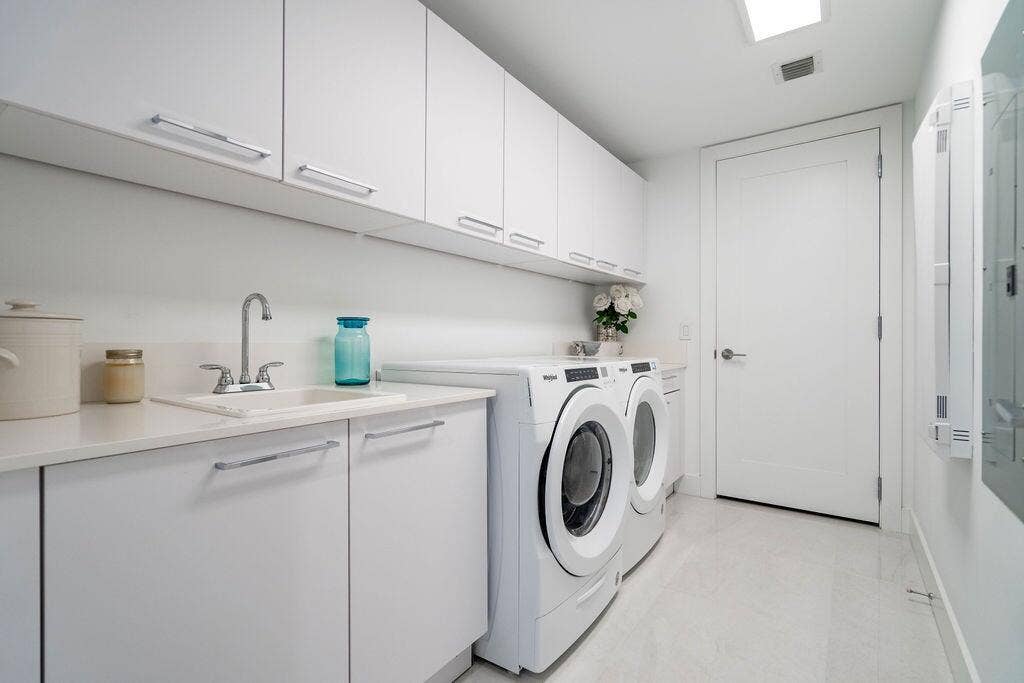 24 Laundry Room, Natural Light