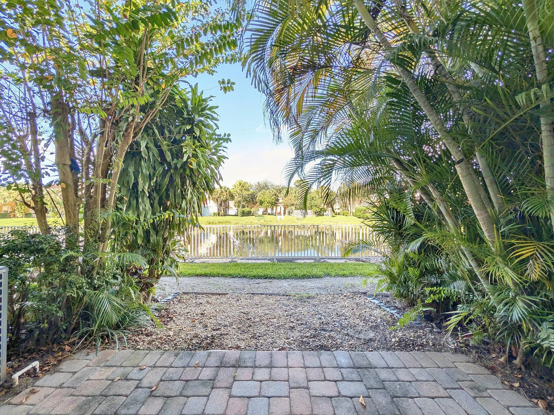 20_20_back_patio_lake_view