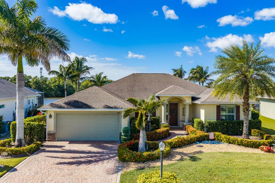 Property photo for 460 SW VISTA LAKE Drive, Port St Lucie, FL