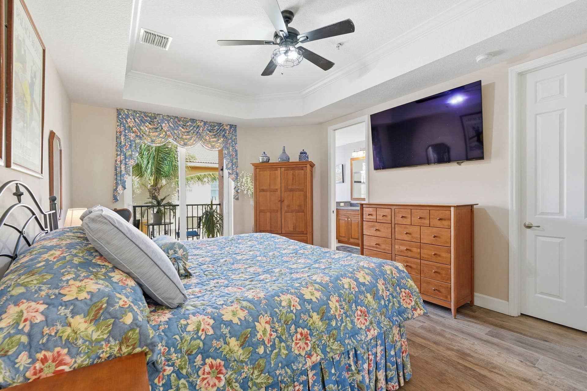 11796 Valencia Gardens Avenue, Palm Beach Gardens, FL 33410 4-web-or-mls-11796_Valencia_Gardens_Ave_