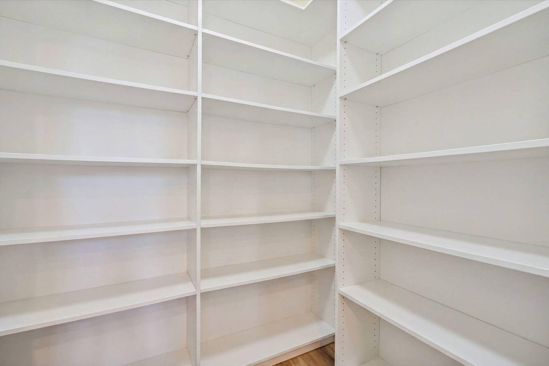 11796 Valencia Gardens Avenue, Palm Beach Gardens, FL 33410 Pantry