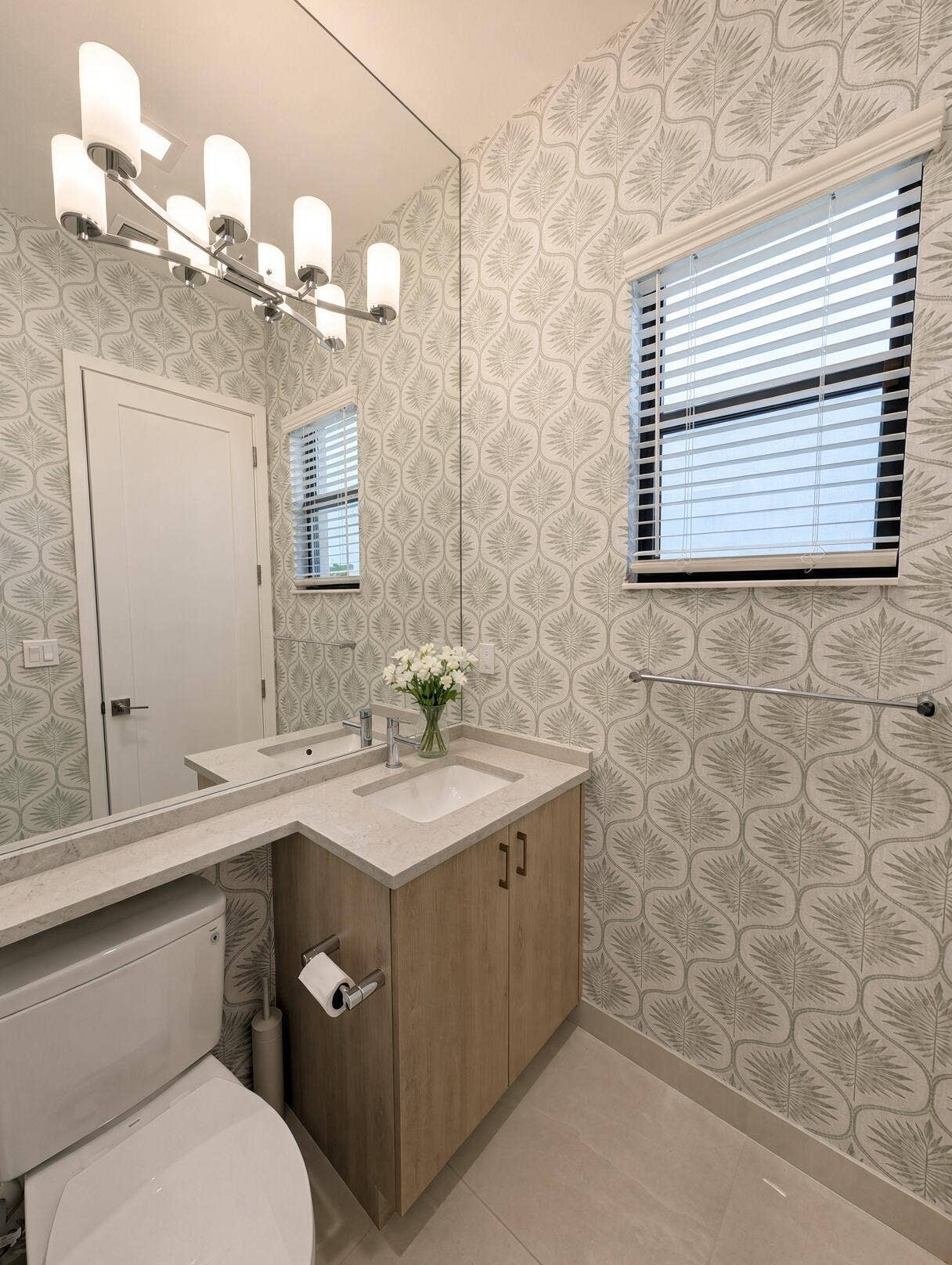20434 ROSEWOOD GARDEN Way, Boca Raton, FL 33434 2 bathroom room 1