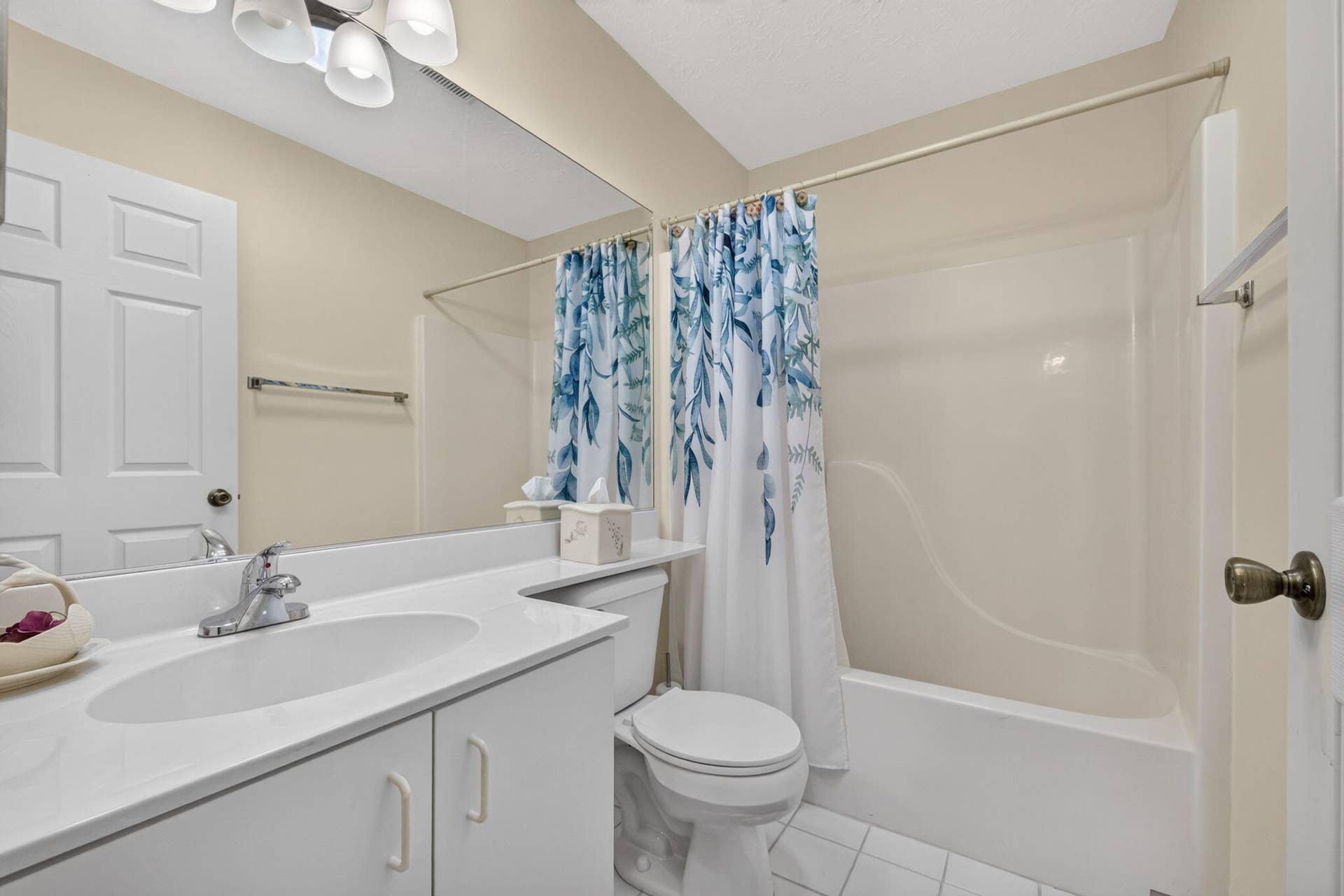 14512 Aguila Avenue, Fort Pierce, FL 34951 19-web-or-mls-3A5A4390