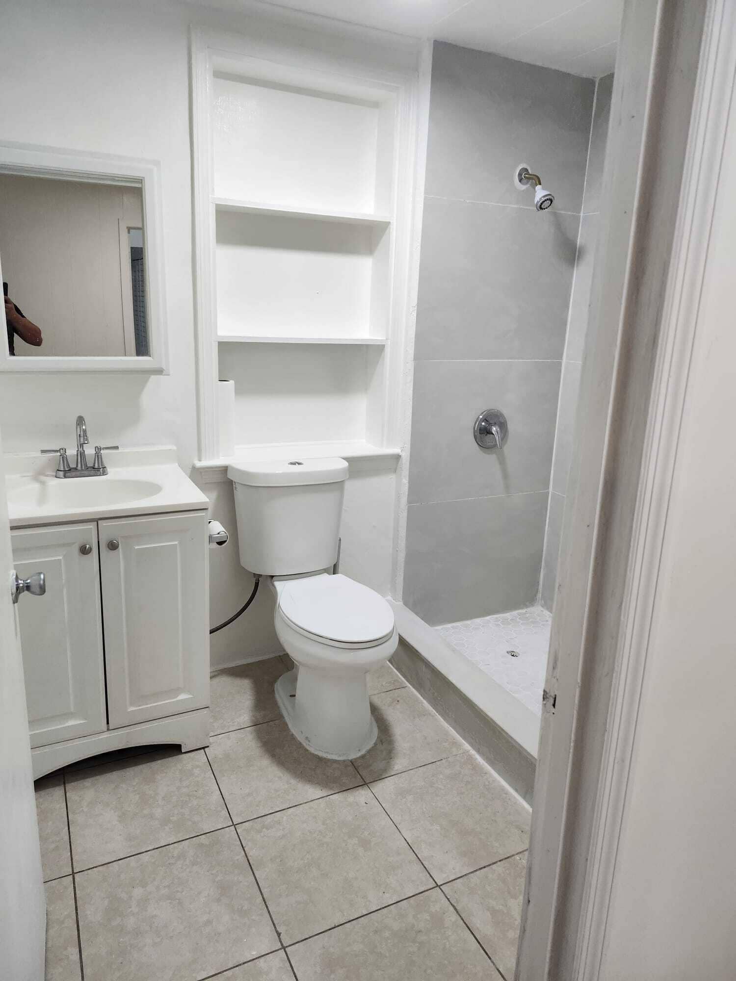 119 S PRICE Street S, Lake Worth, FL 33461 Bathroom