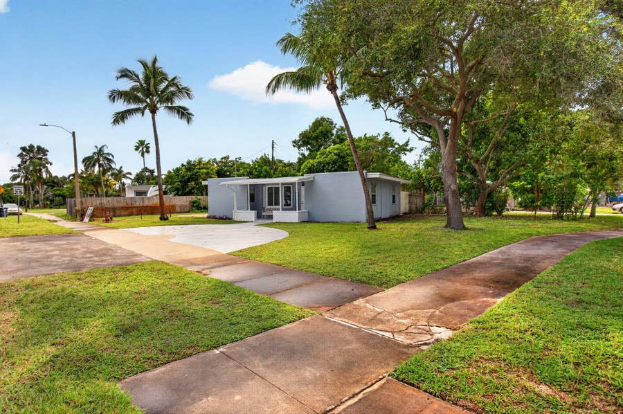 Property photo for 298 Jeffery Street, Boca Raton, FL