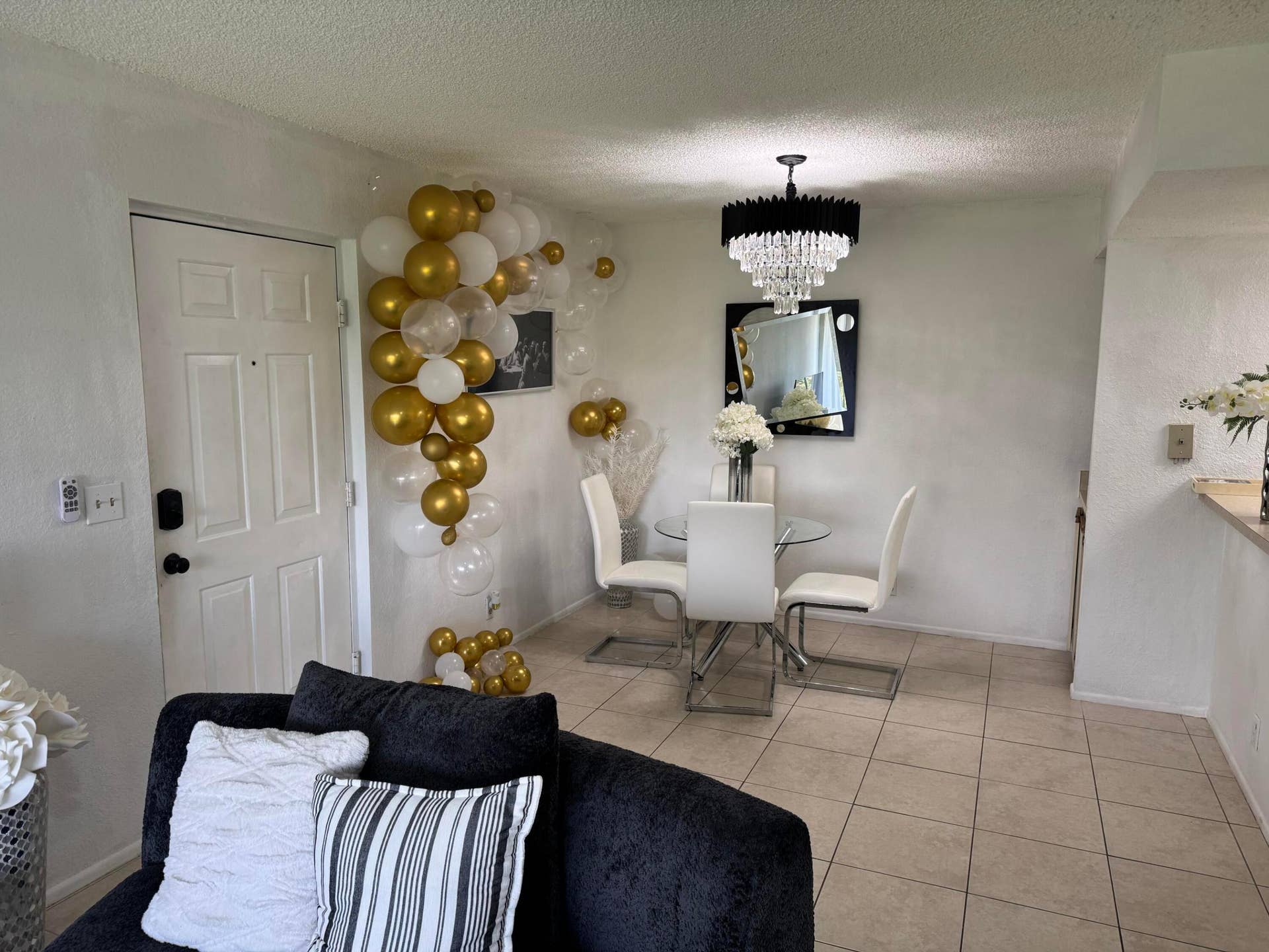 1500 SE Royal Green Circle, #204, Port St Lucie, FL 34952 Dining room