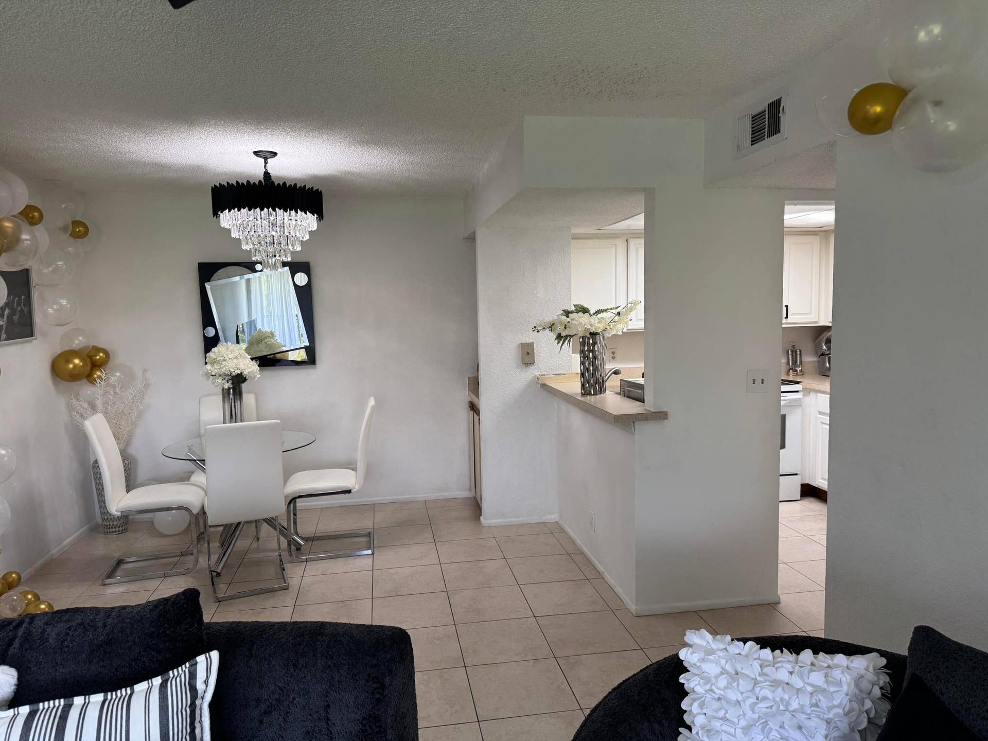 1500 SE Royal Green Circle, #204, Port St Lucie, FL 34952 Dining room 2