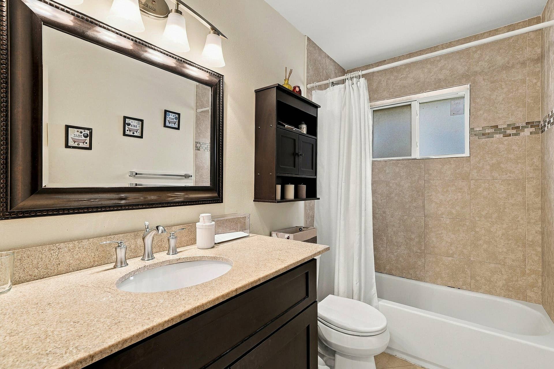 9041 NW 27TH Place, Coral Springs, FL 33065 25_dsc00266_95c87e55