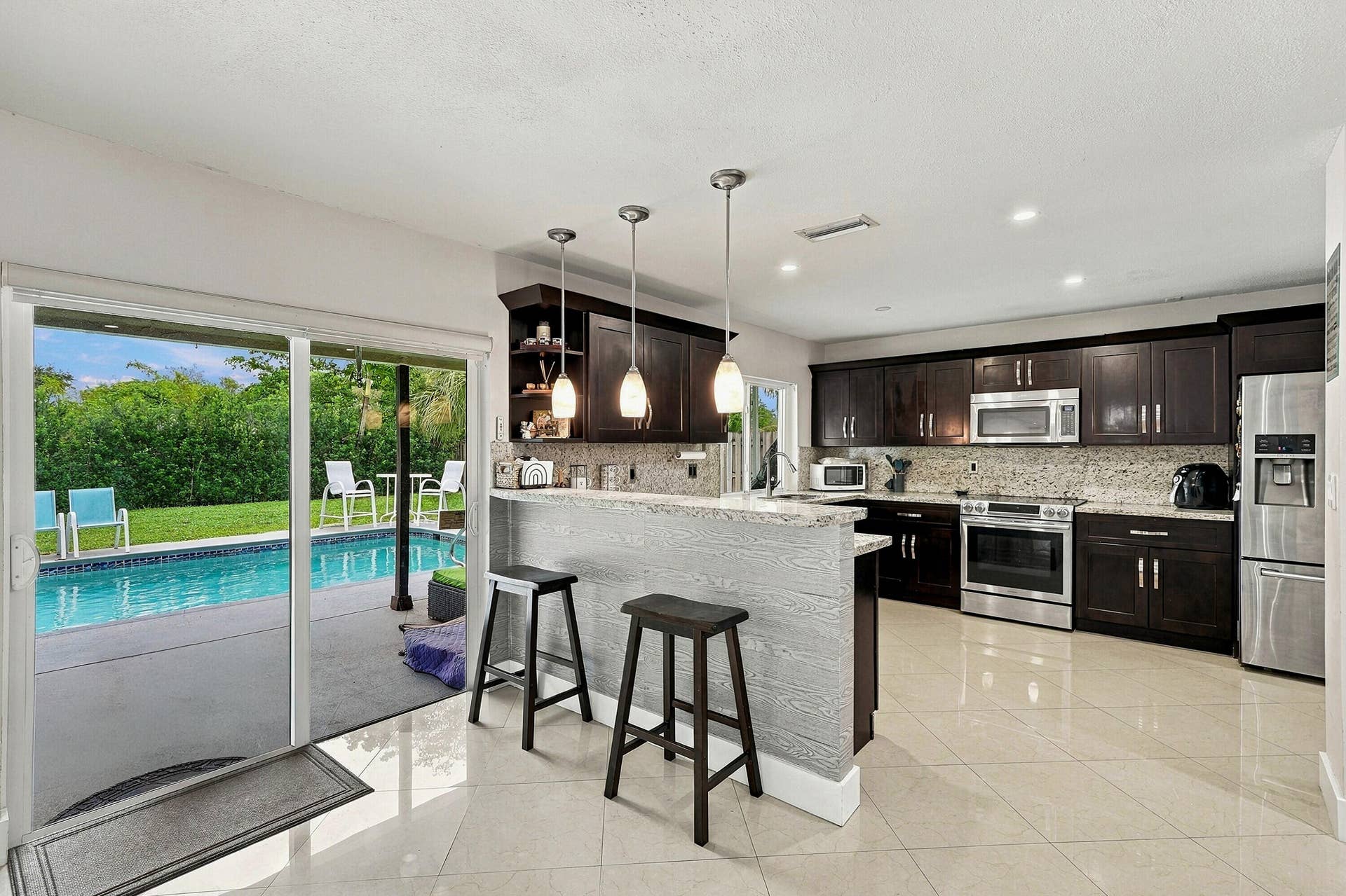 9041 NW 27TH Place, Coral Springs, FL 33065 19_dsc00361_d8d00e44