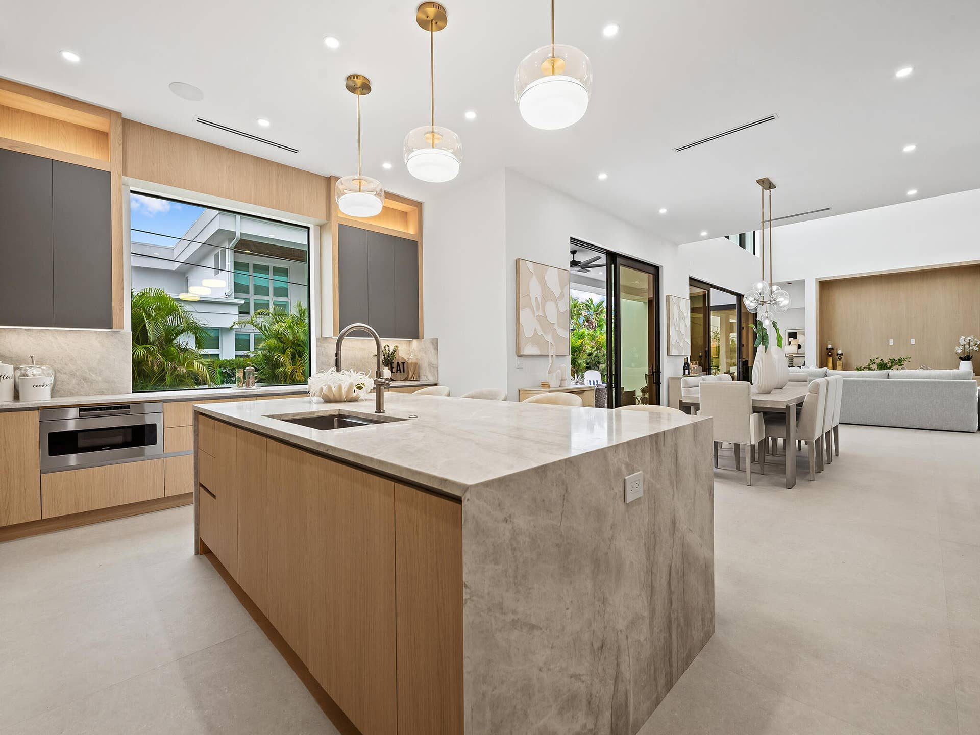 2737 NE 18th Street, Fort Lauderdale, FL 33305 DSC_3138