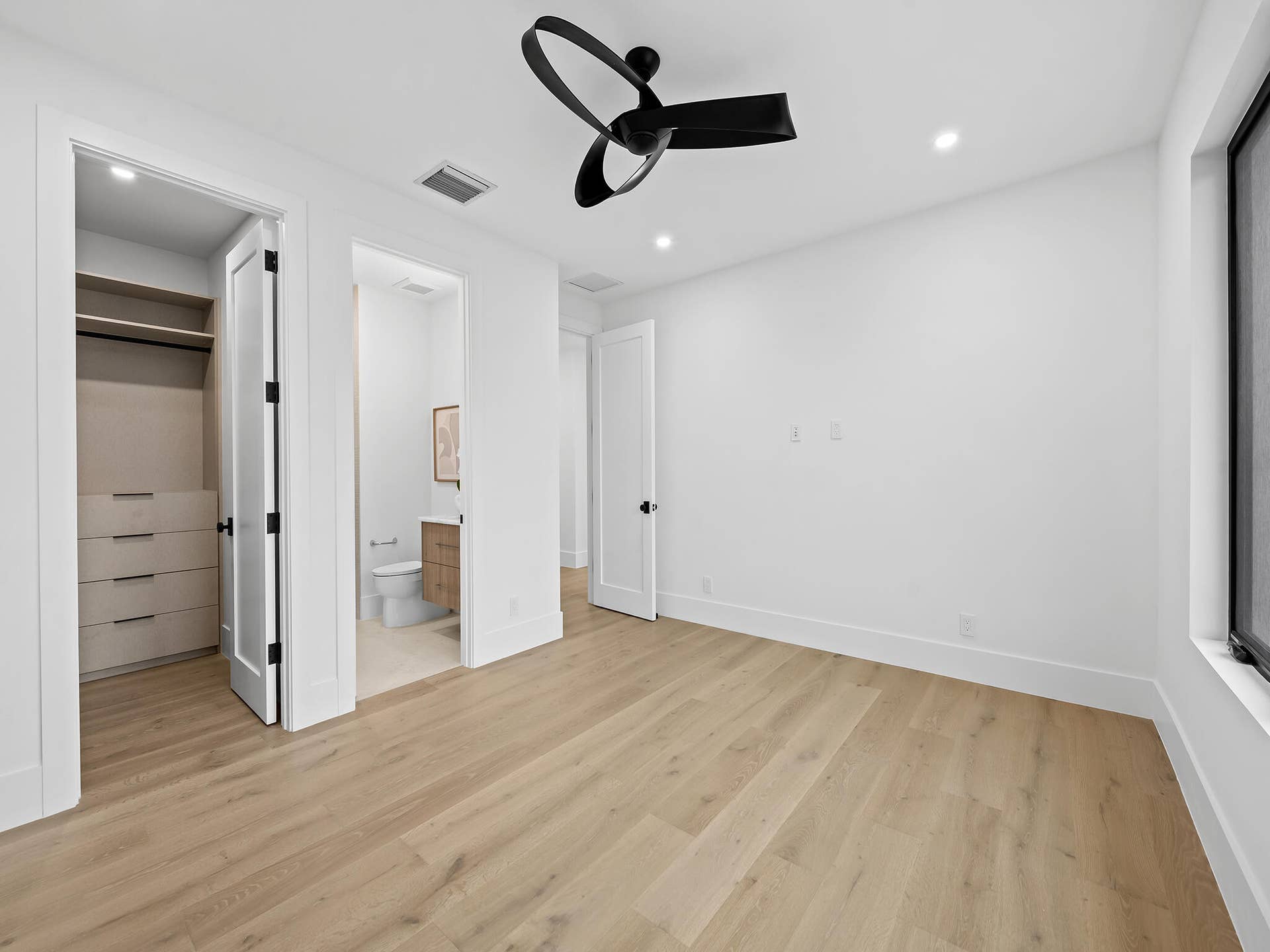 2737 NE 18th Street, Fort Lauderdale, FL 33305 DSC_3361