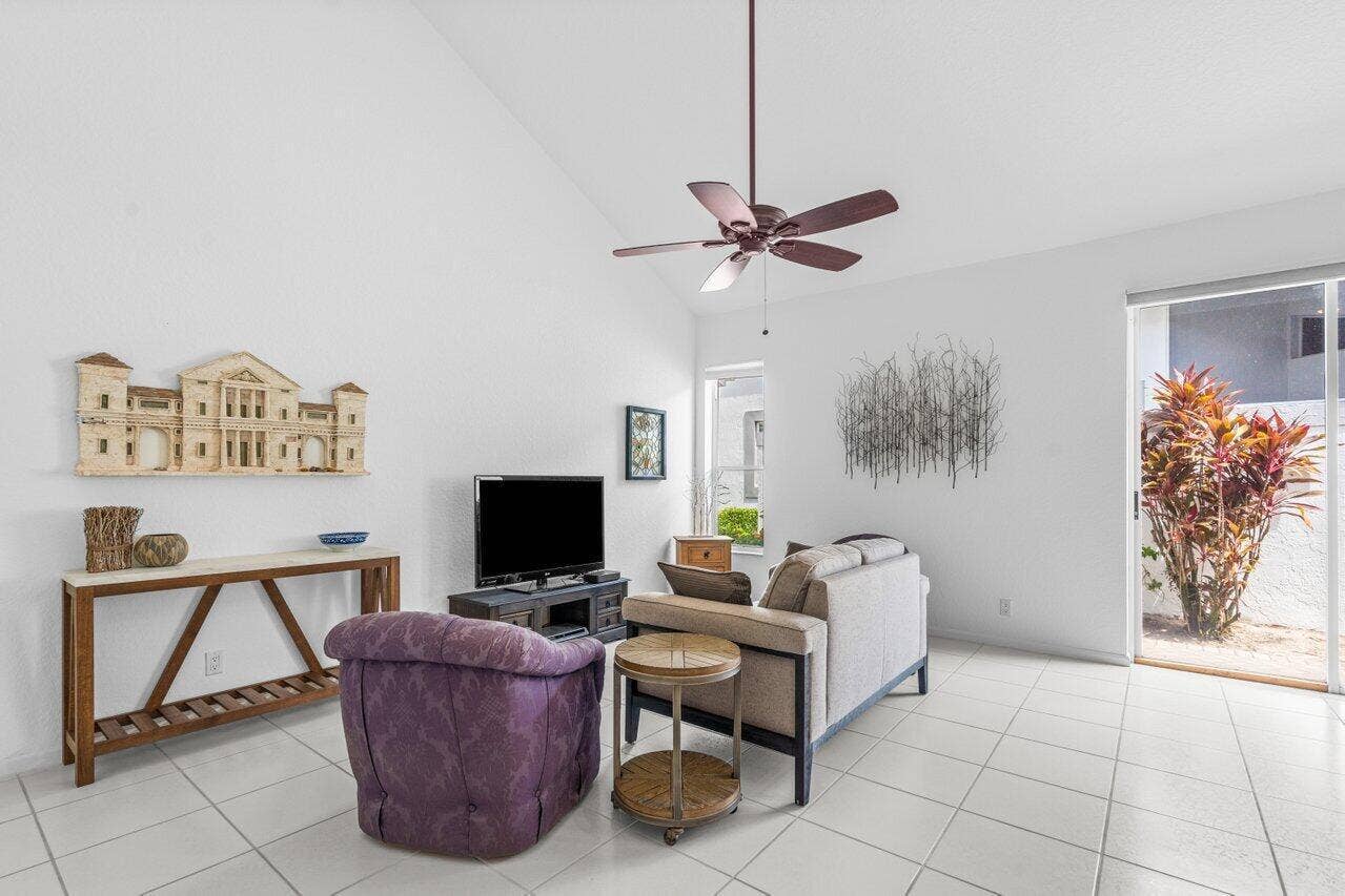11614 CREEKSIDE Drive, Boynton Beach, FL 33437 021-11614CreeksideDrive-BoyntonBeach-FL-