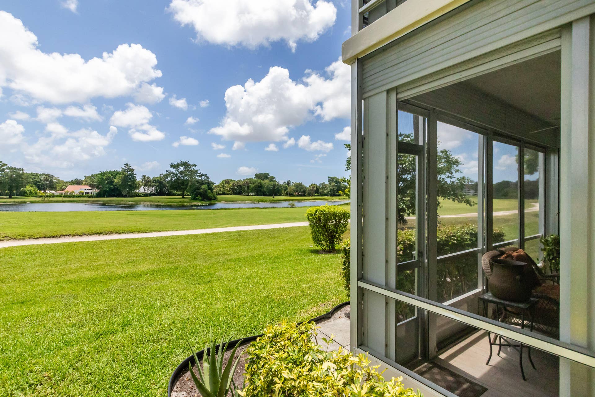 808 Cypress Boulevard, #106, Pompano Beach, FL 33069 48