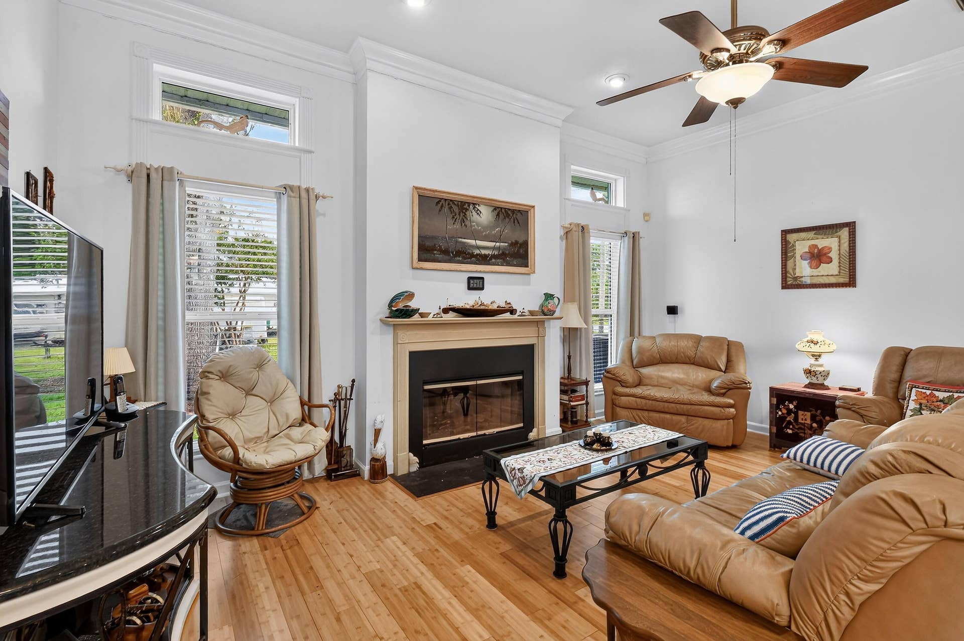 6508 Kings Highway, Fort Pierce, FL 34951 Living Room with Fireplace