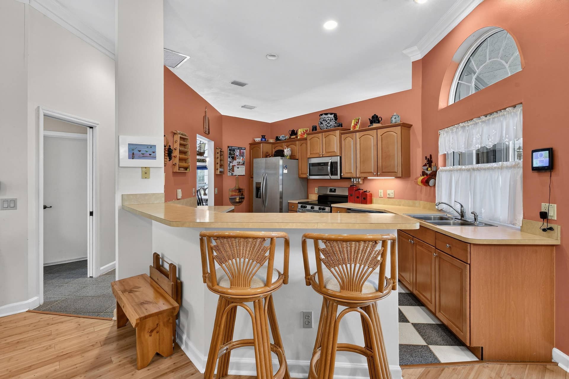 6508 Kings Highway, Fort Pierce, FL 34951 Kitchen