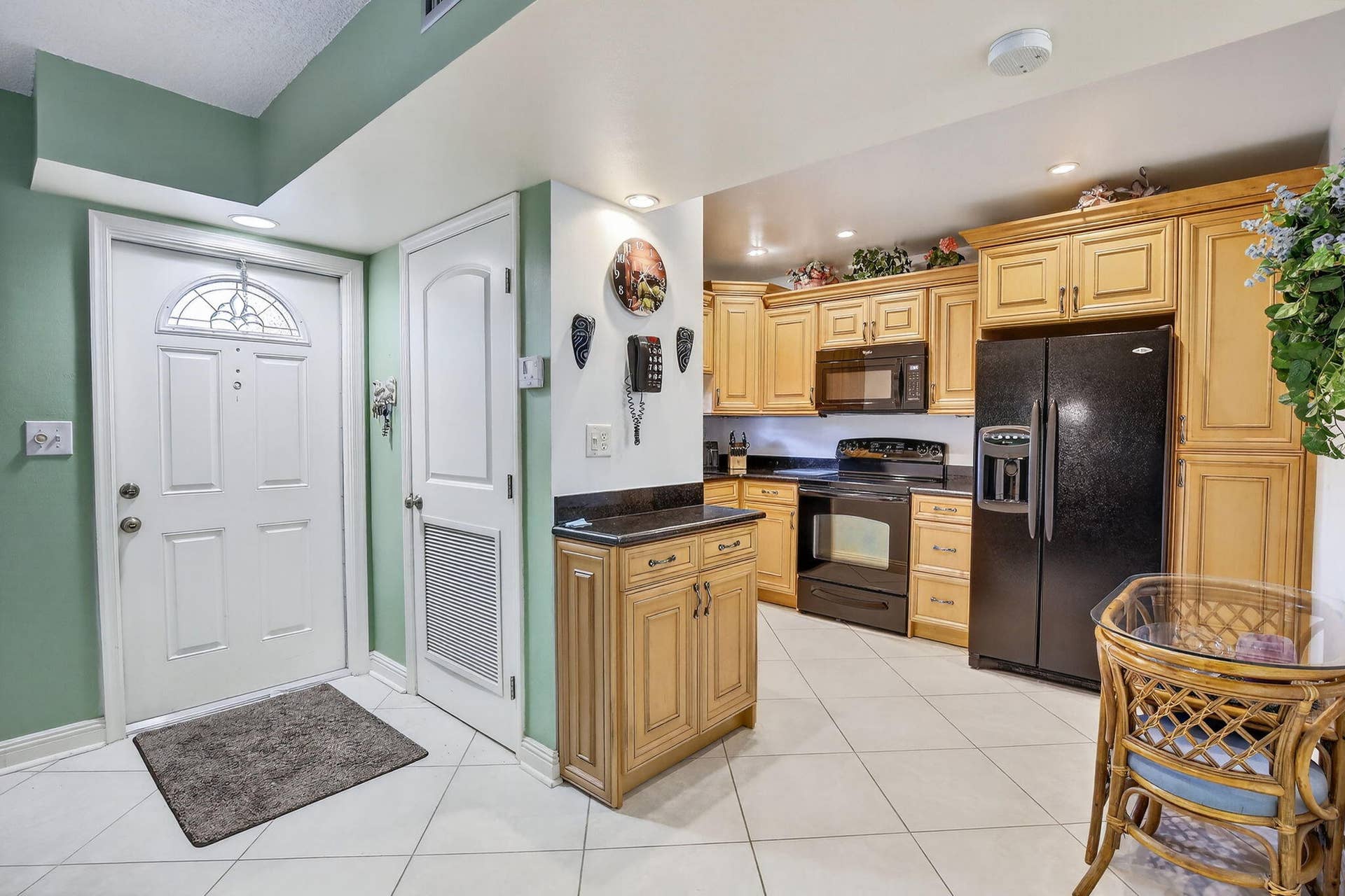 820 S HOLLYBROOK Drive, #306, Pembroke Pines, Pembroke Pines, FL 33025 Kitchen