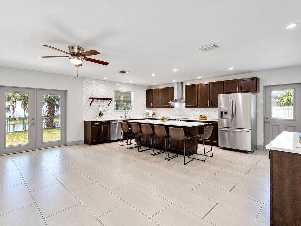 72 W PALM Drive, #Unit 0, Margate, FL 33063 AFP06976