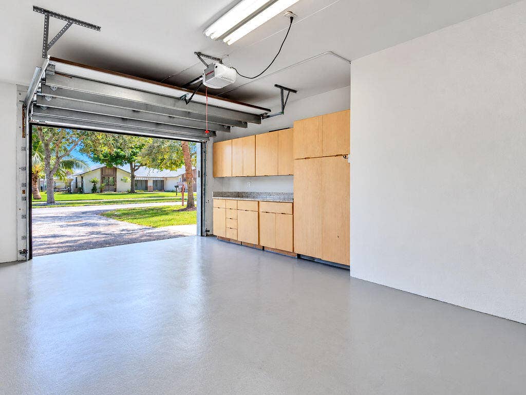 72 W PALM Drive, #Unit 0, Margate, FL 33063 AFP07057