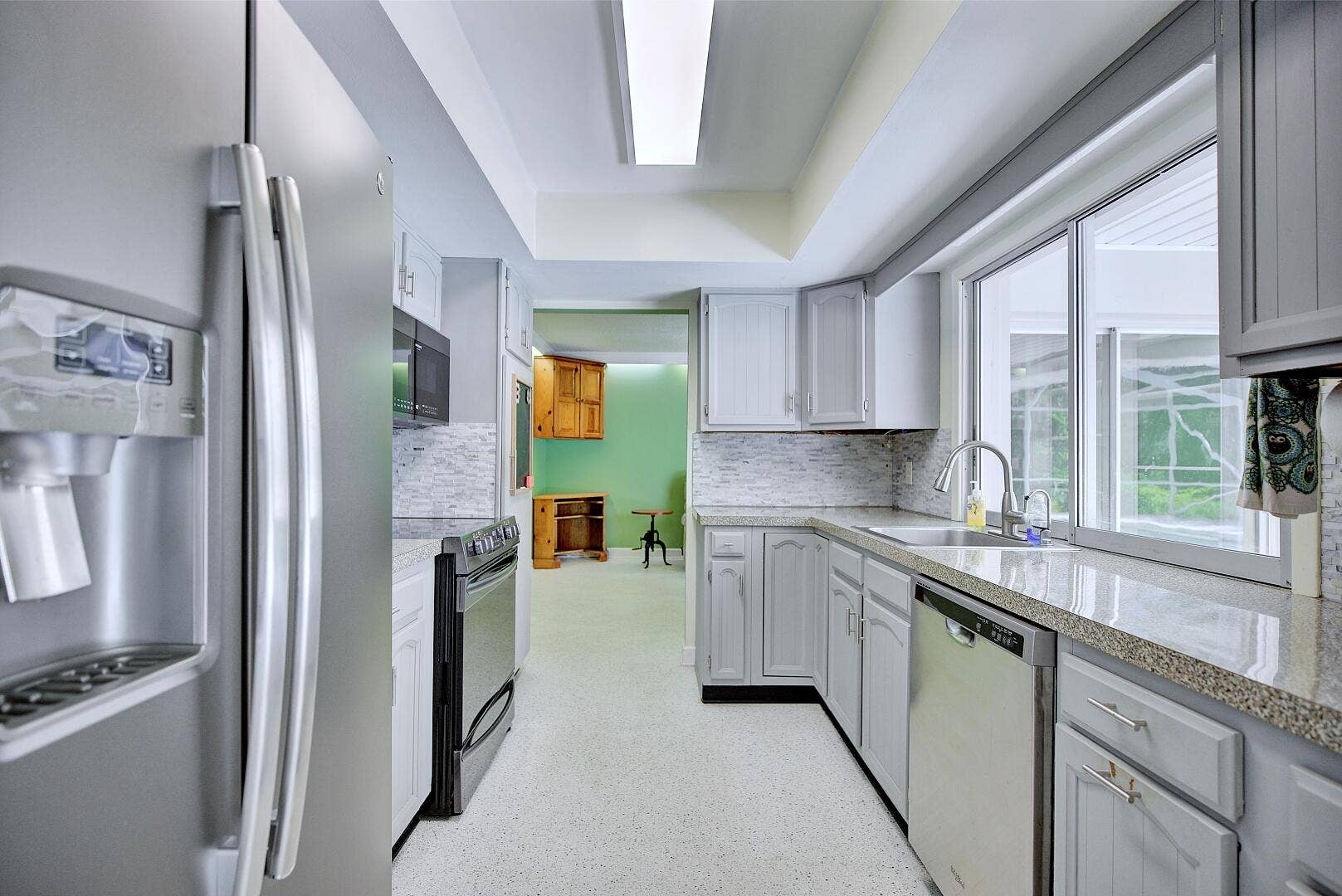 1040 Lake Lotela Drive, Avon Park, FL 33825 G4A2422_3_4