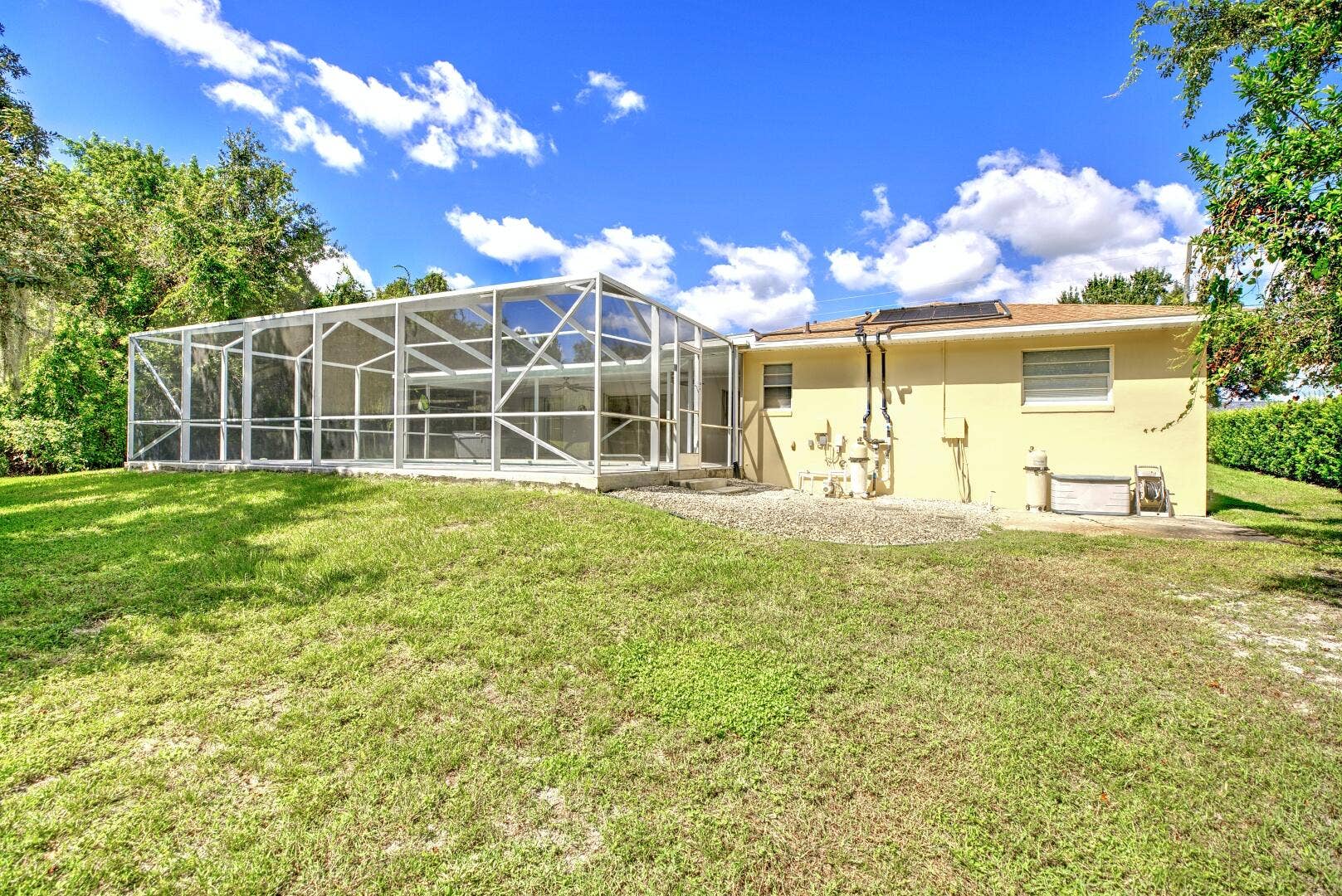 1040 Lake Lotela Drive, Avon Park, FL 33825 G4A2503_4_5
