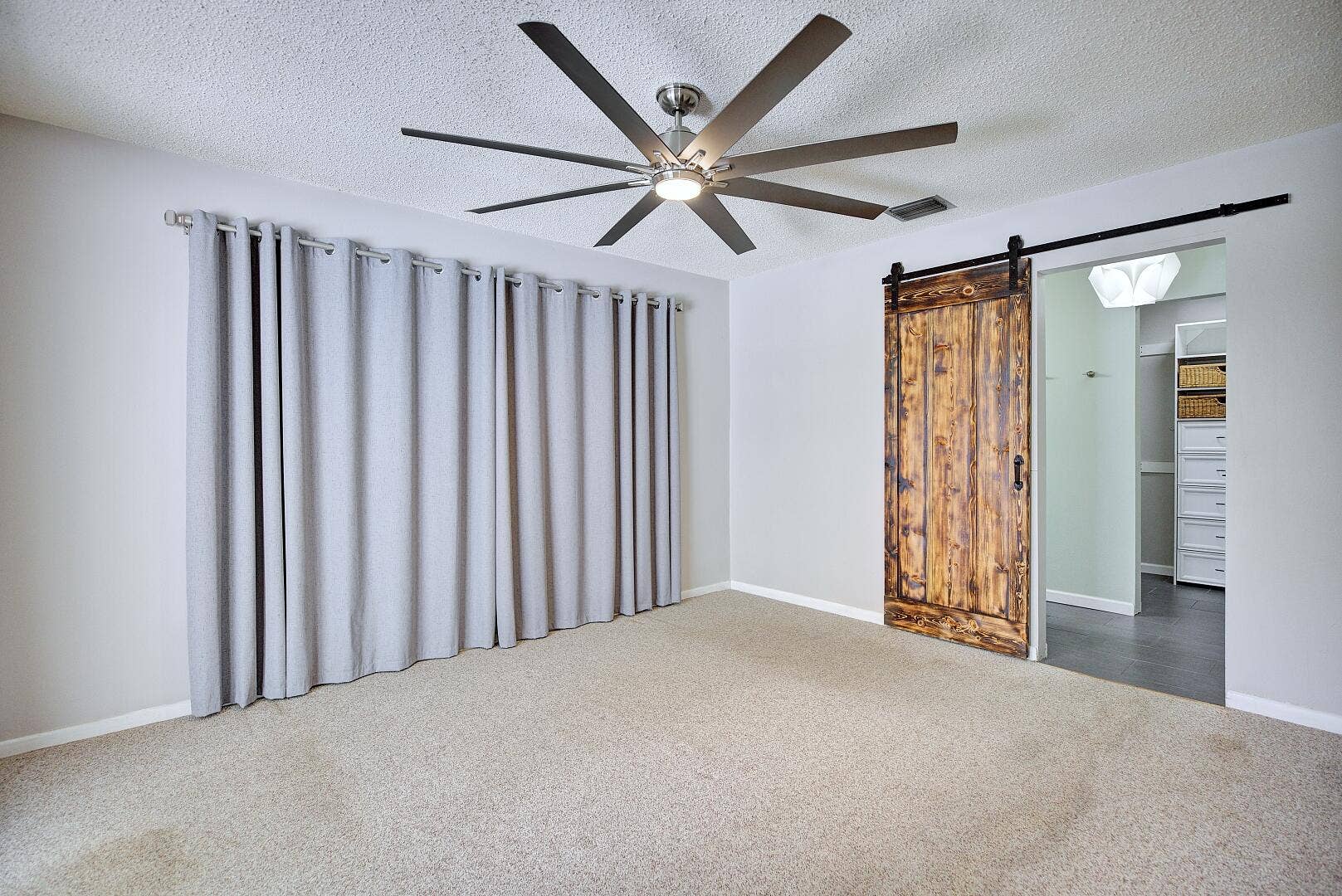 1040 Lake Lotela Drive, Avon Park, FL 33825 G4A2467_8_9