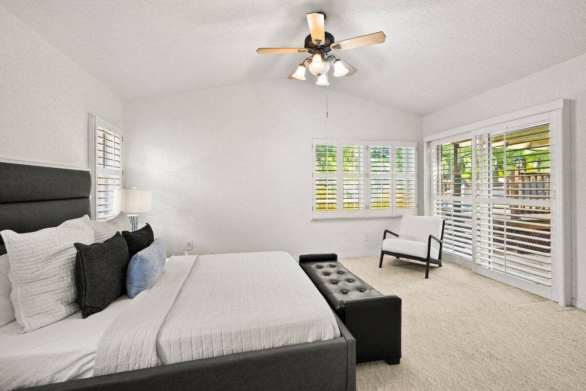 363 SW 161st Avenue, Pembroke Pines, FL 33027 Master marc