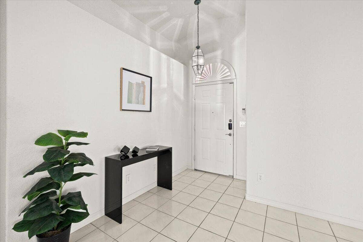 363 SW 161st Avenue, Pembroke Pines, FL 33027 05-424A4042