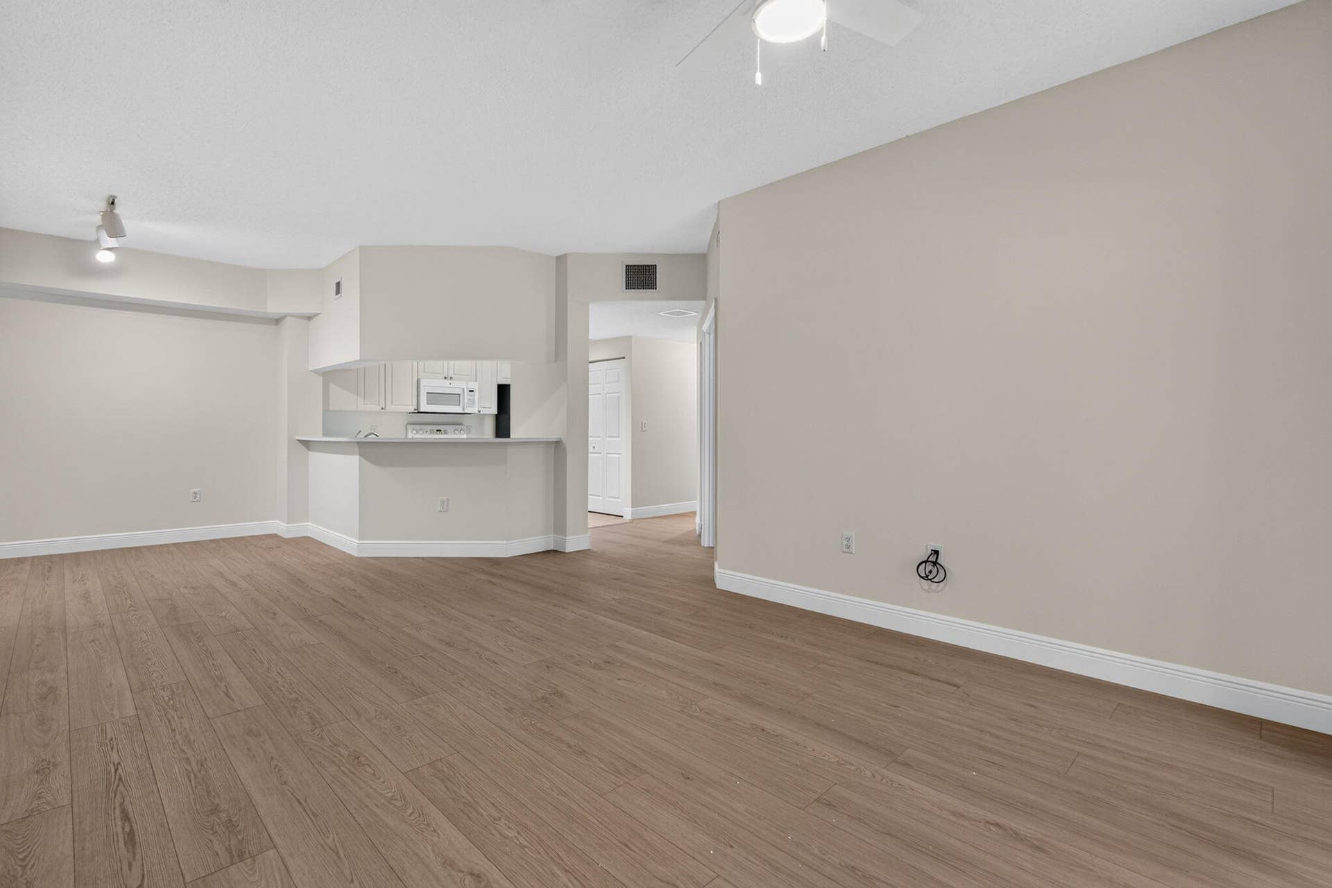 3020 Alcazar Place, Palm Beach Gardens, FL 33410 14-web-or-mls-_MLP2050