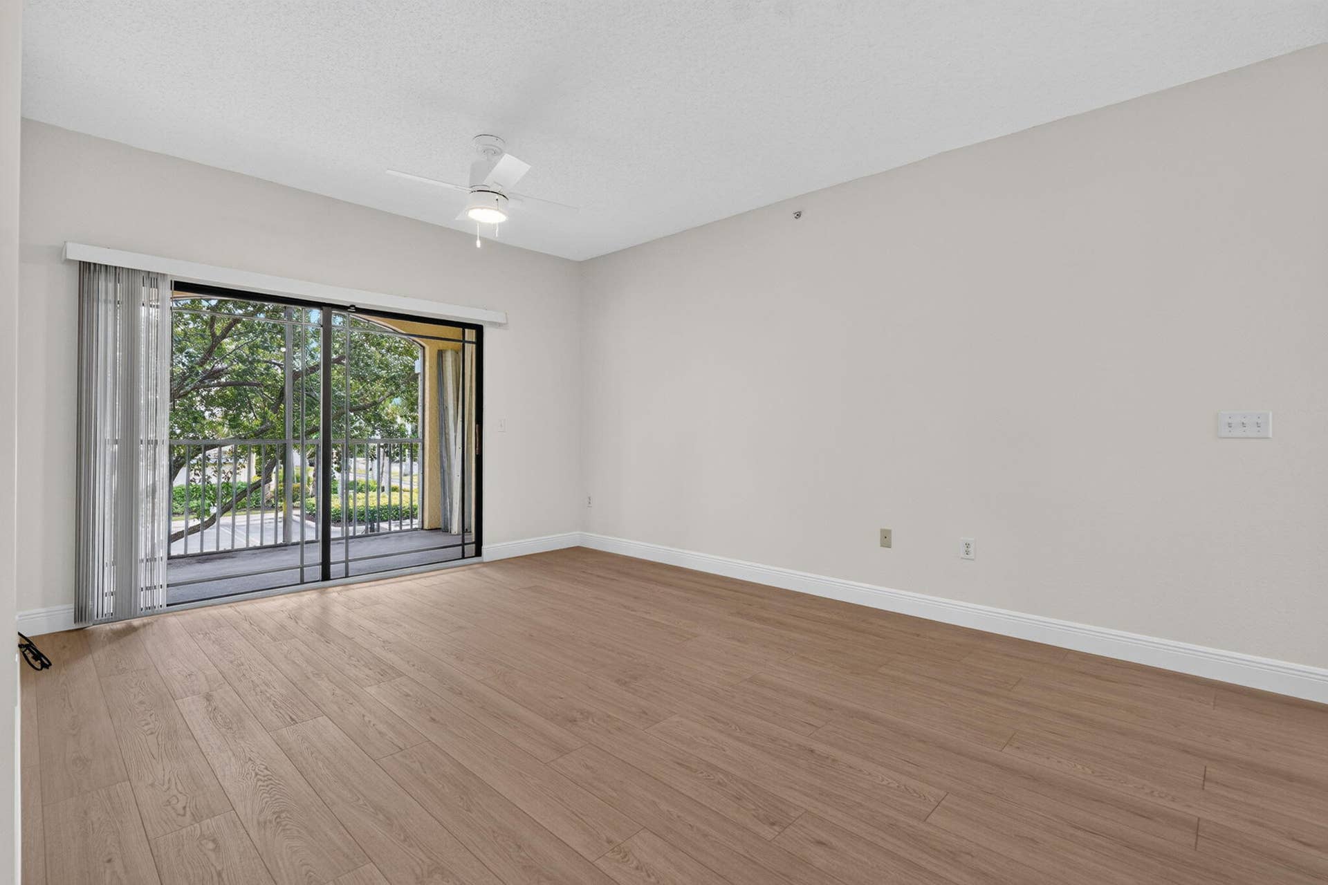 3020 Alcazar Place, Palm Beach Gardens, FL 33410 11-web-or-mls-_MLP2036