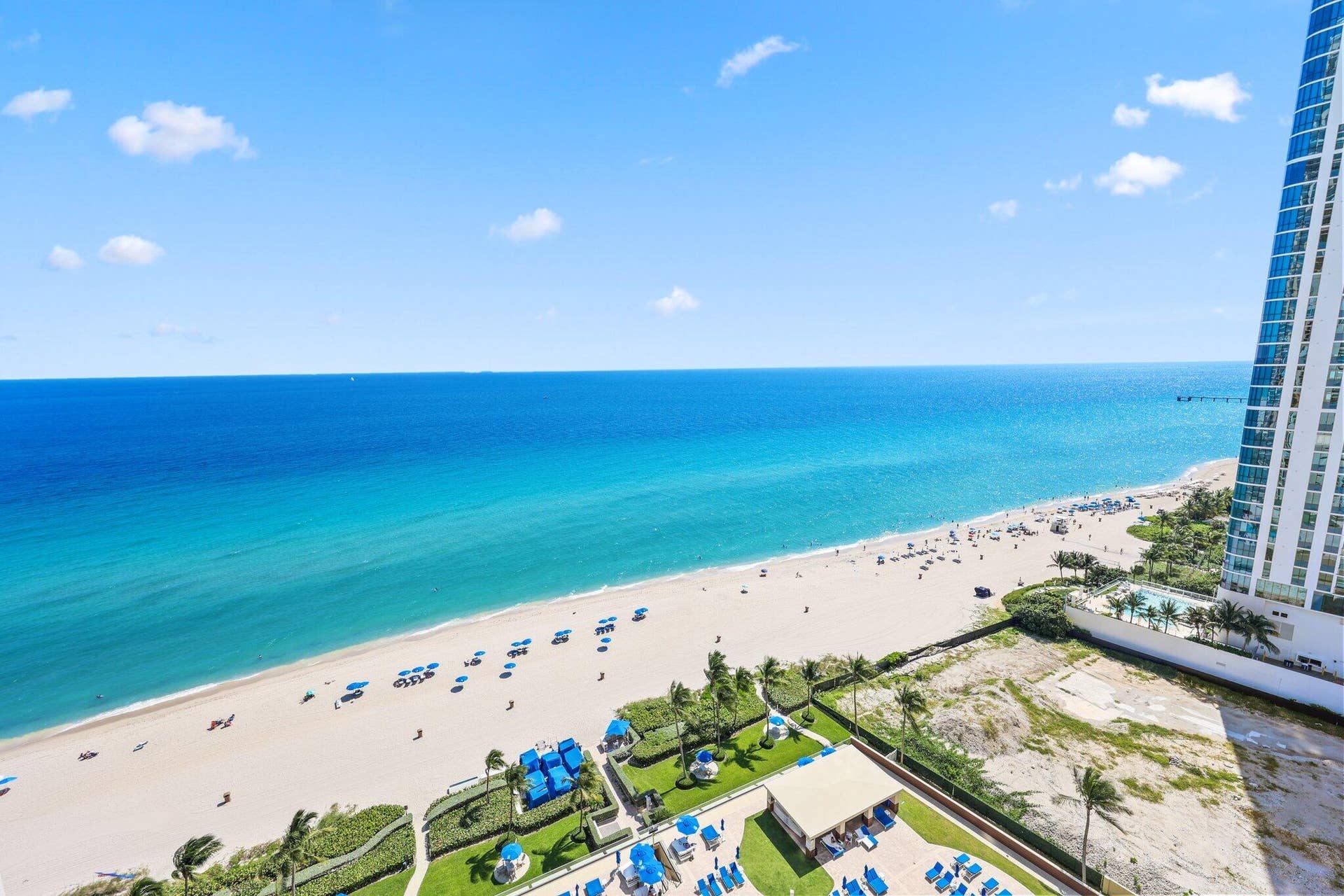 17555 Collins Ave Sunny Isles Beach - 41