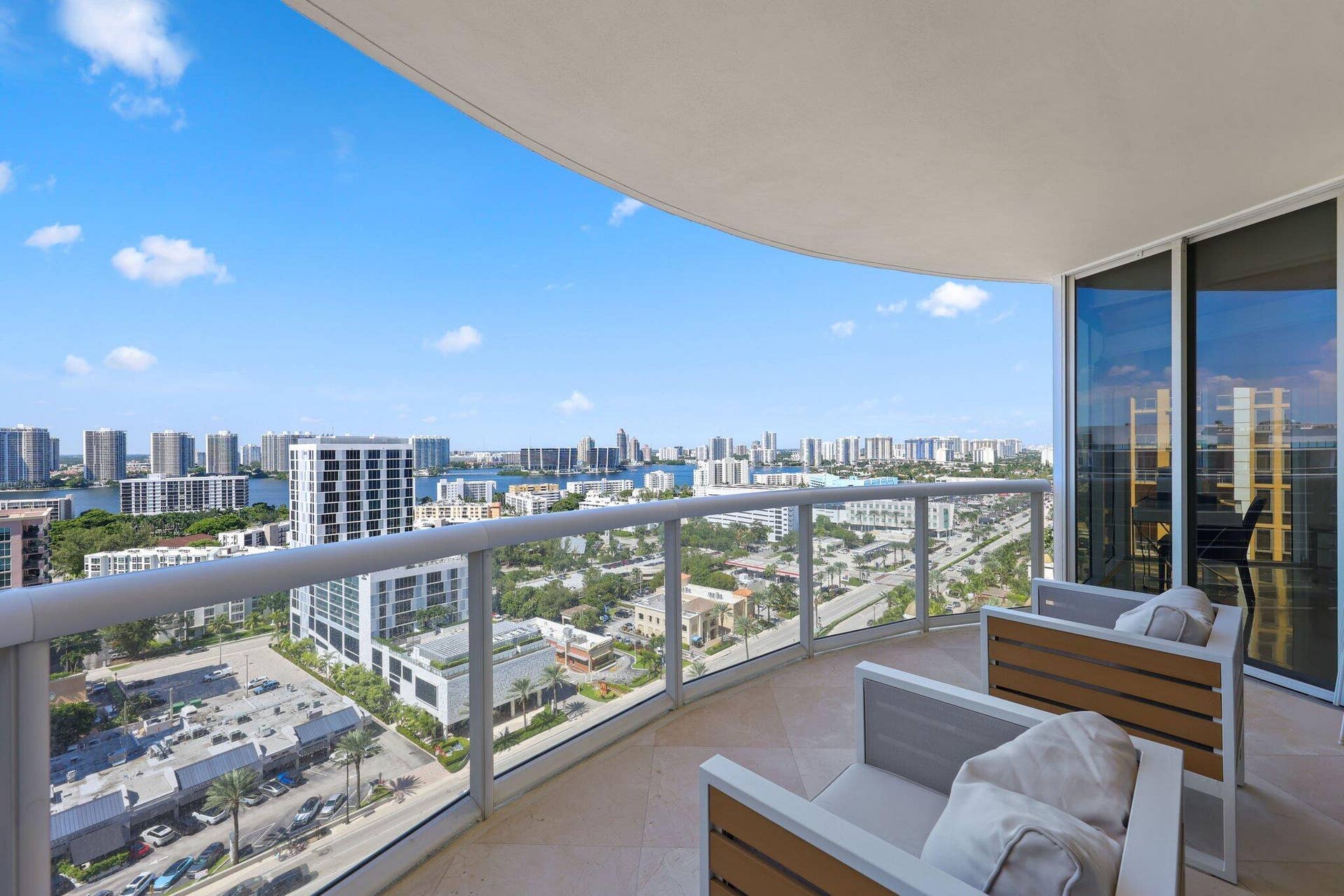 17555 Collins Ave Sunny Isles Beach - 63