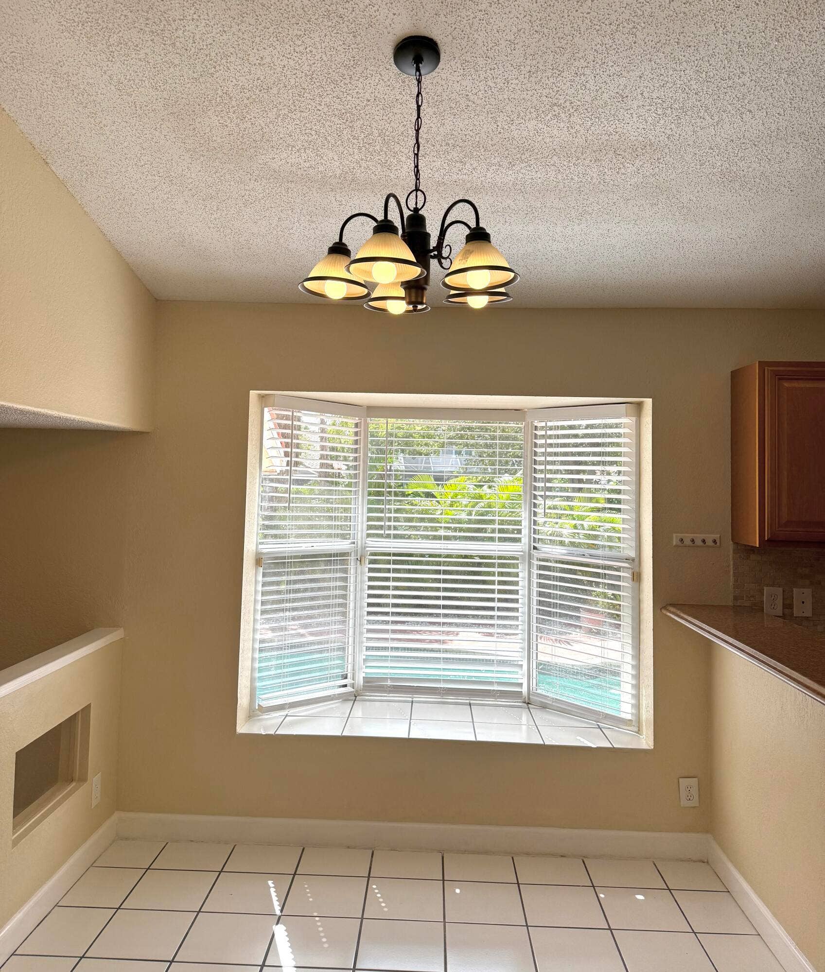 18292 Clear Brook Circle, Boca Raton, FL 33498 Dining