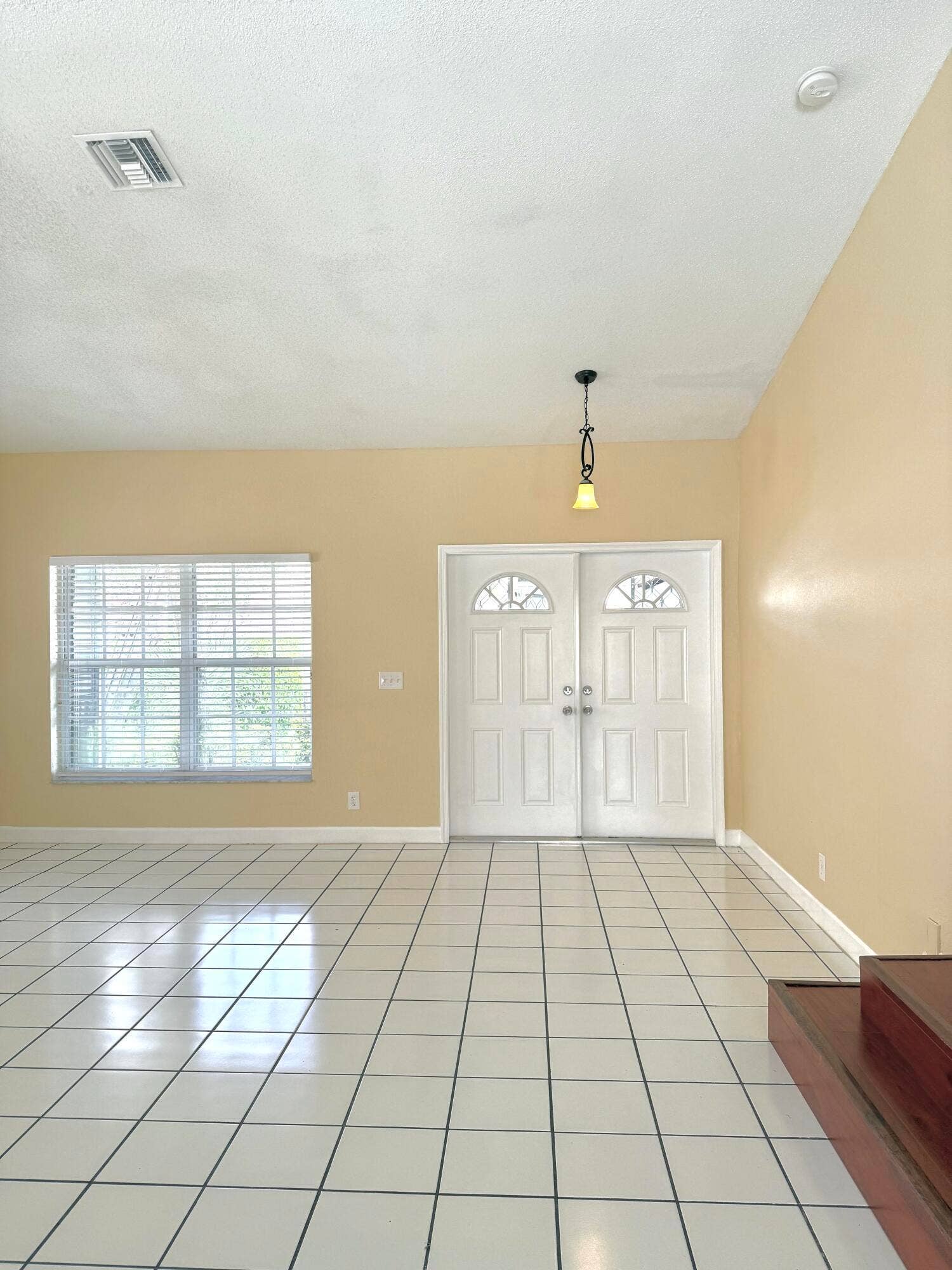 18292 Clear Brook Circle, Boca Raton, FL 33498 Entryway