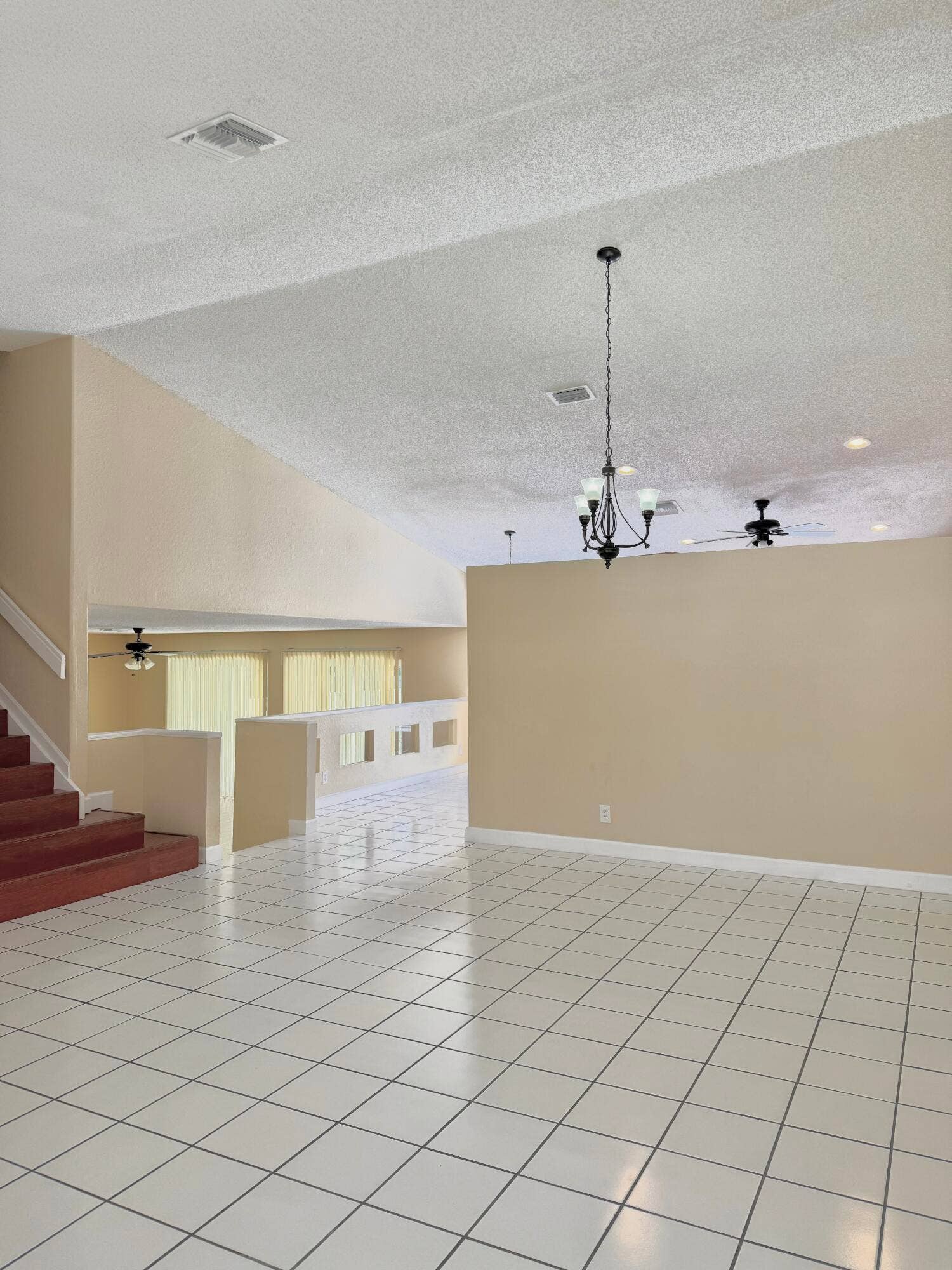18292 Clear Brook Circle, Boca Raton, FL 33498 Living room