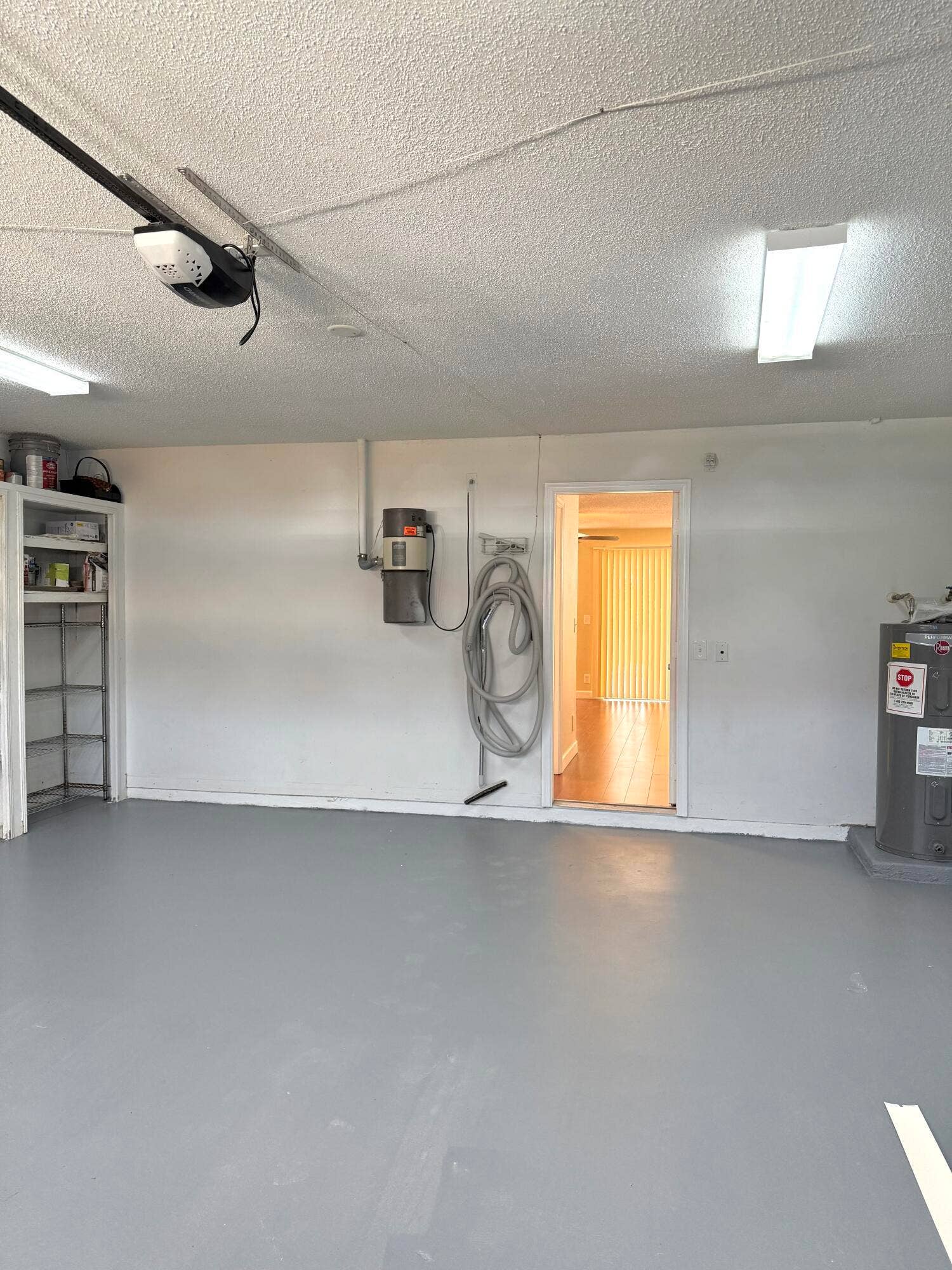 18292 Clear Brook Circle, Boca Raton, FL 33498 Garage