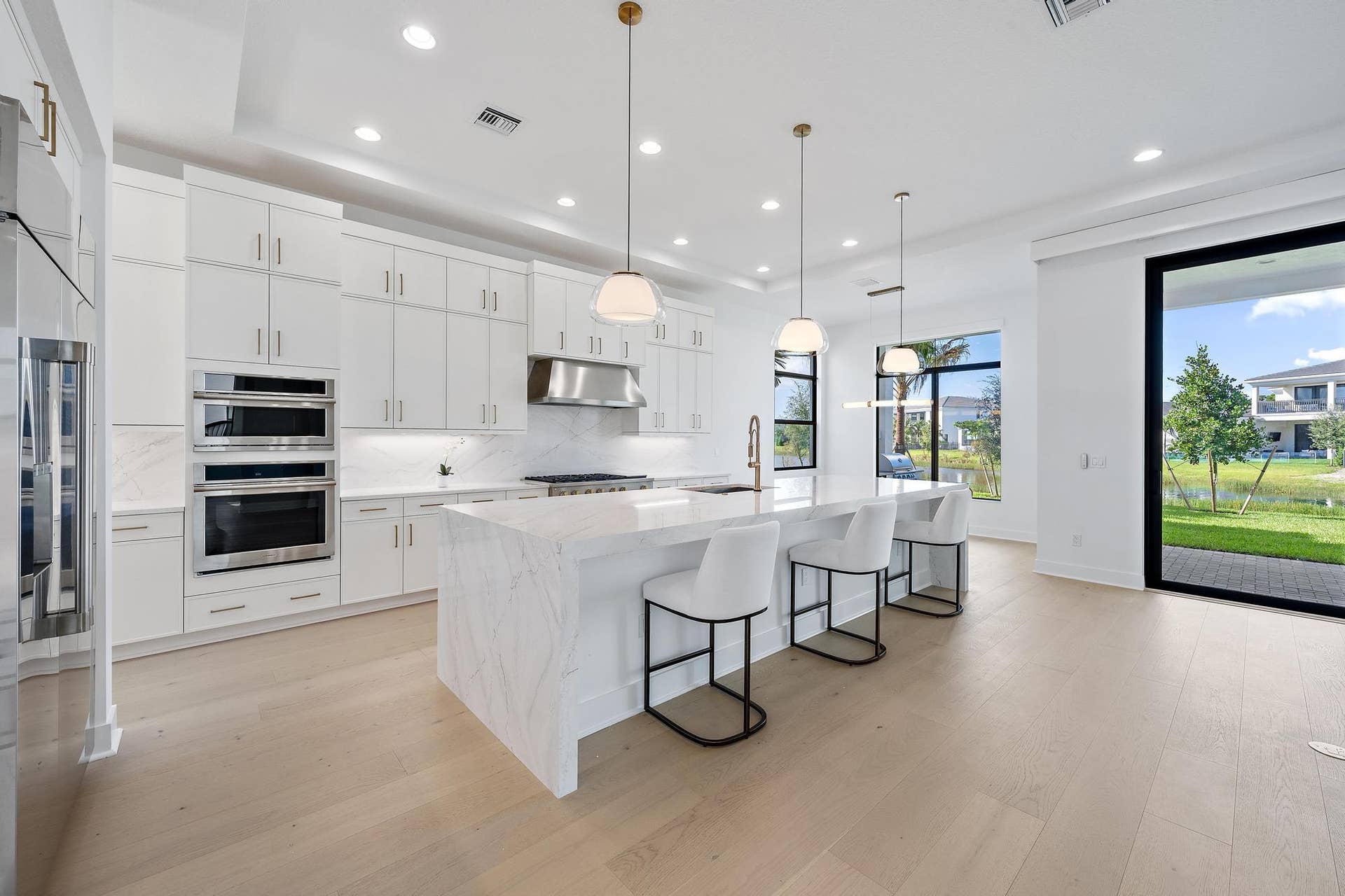 13271 Artisan Circle, Palm Beach Gardens, FL 33418 Kitchen