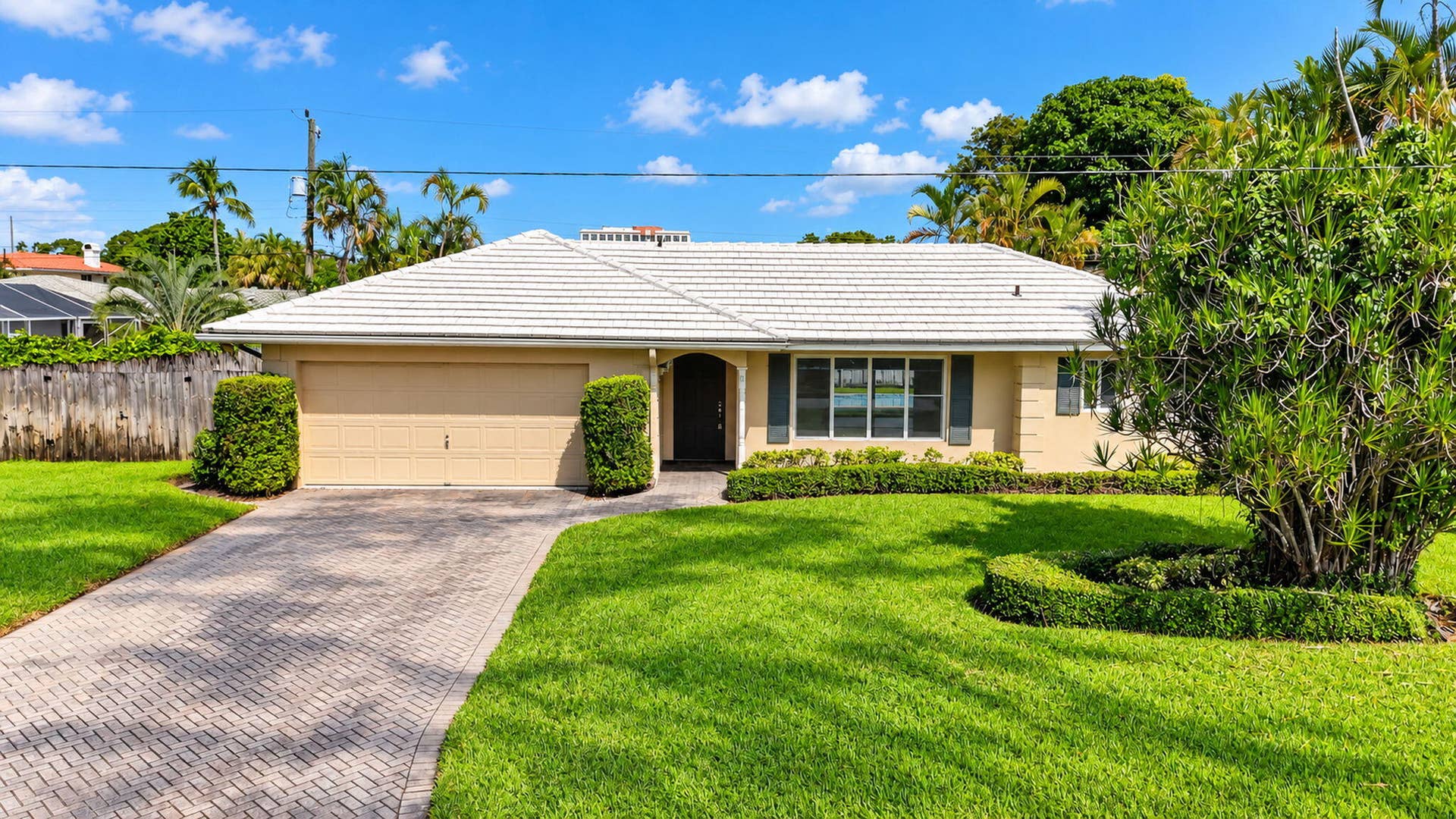 2175 Park Place, Boca Raton, FL 33486 Aerial Front View