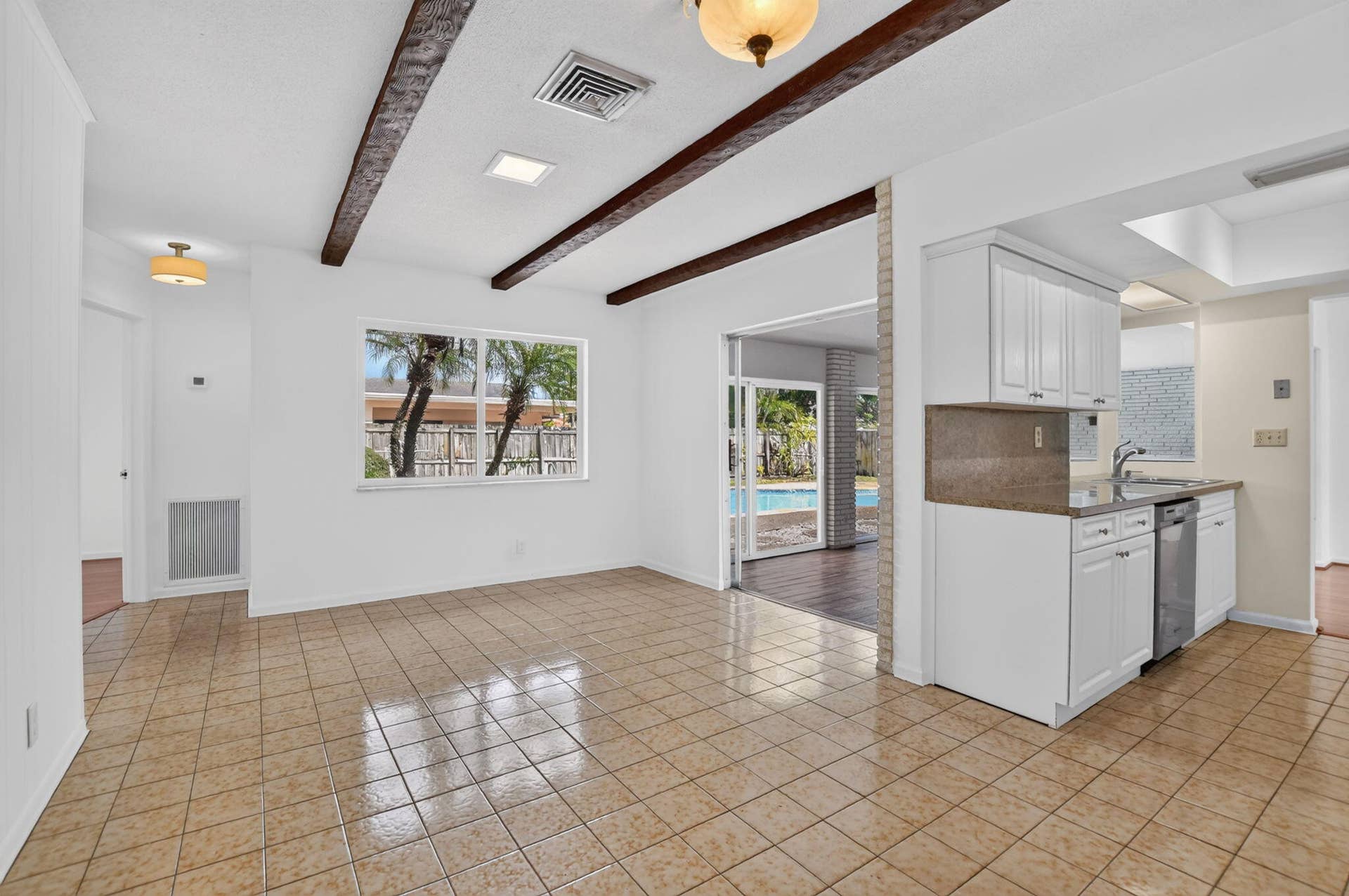 2175 Park Place, Boca Raton, FL 33486 Family Room