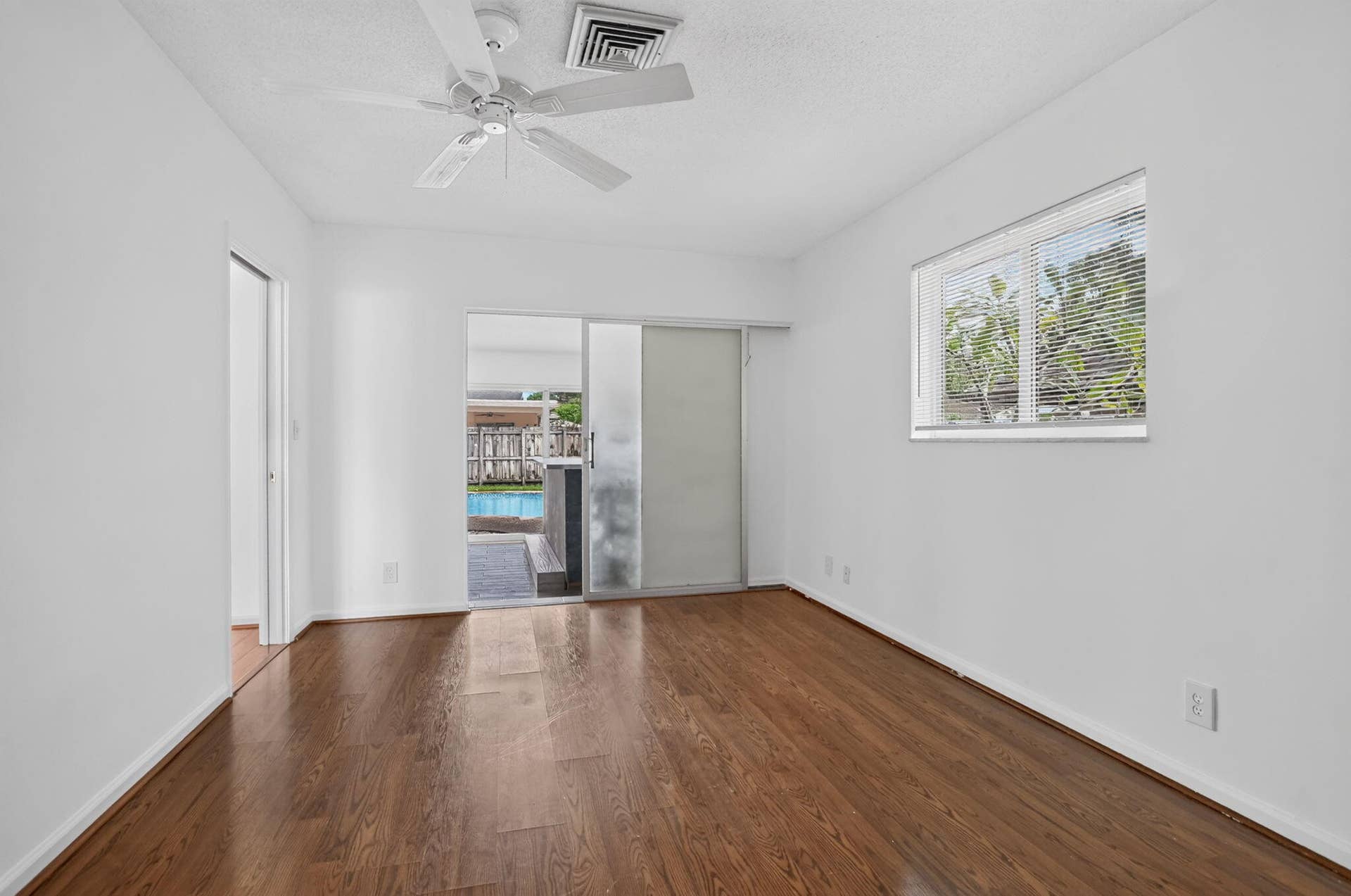 2175 Park Place, Boca Raton, FL 33486 Bedroom