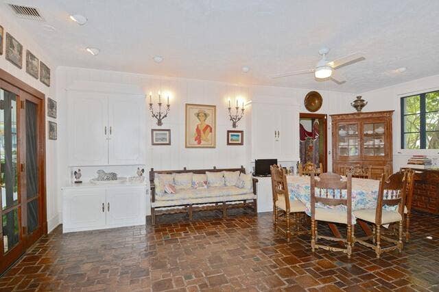80 Middle Road, Palm Beach, FL 33480 Informal Dining Room
