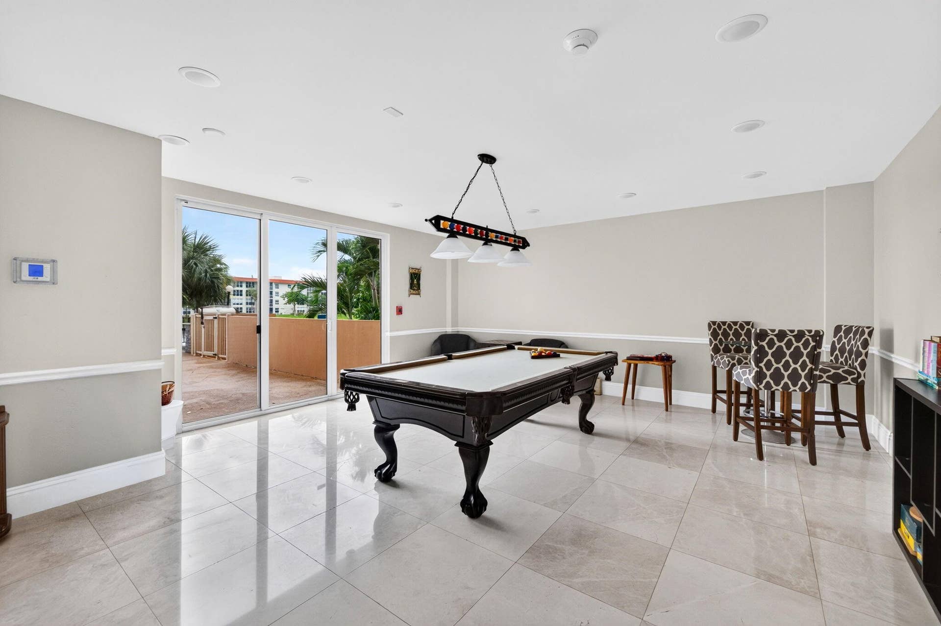 1150 HILLSBORO MILE, #911, Hillsboro Beach, FL 33062 60-web-or-mls-b699A0198