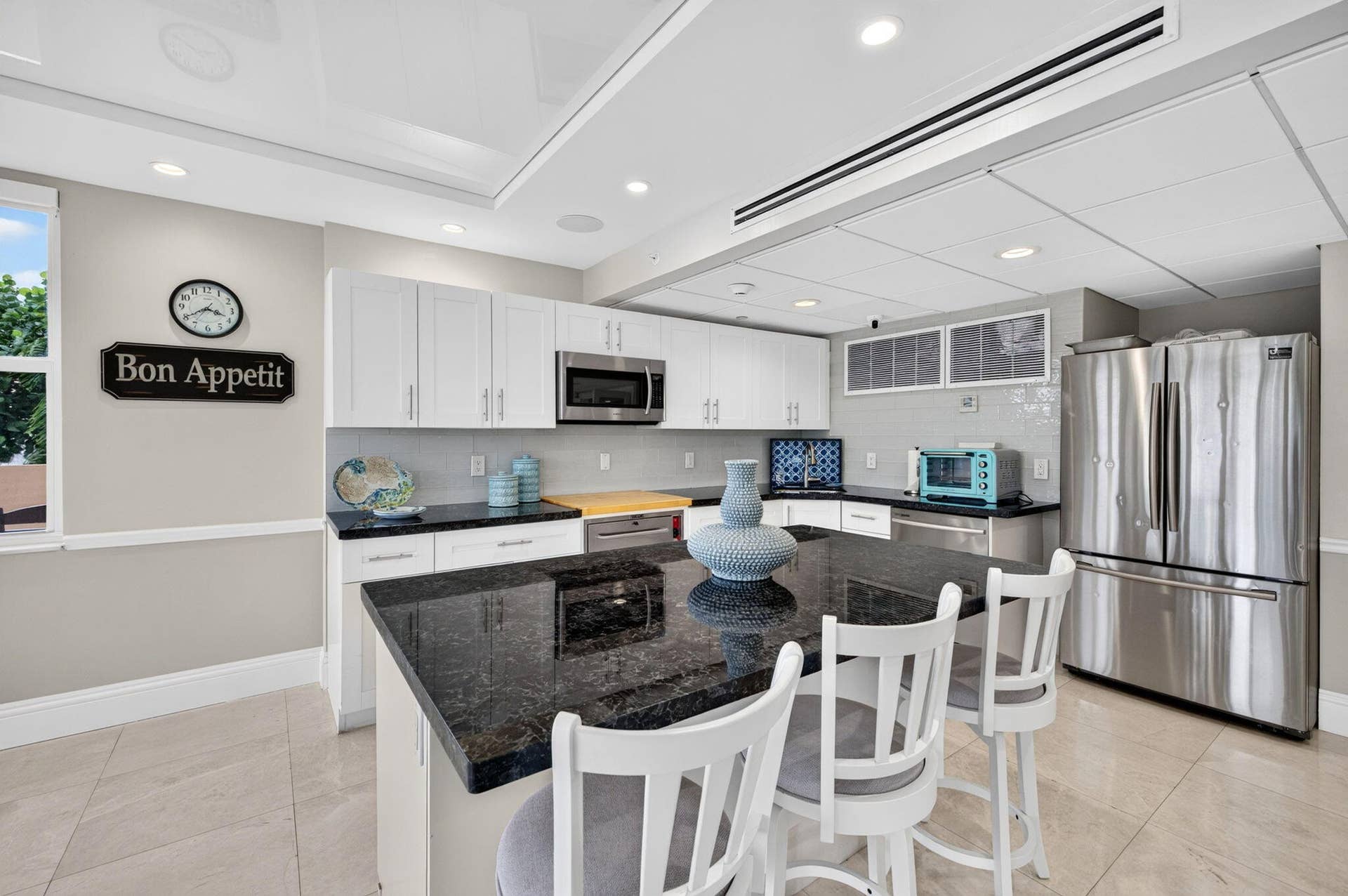 1150 HILLSBORO MILE, #911, Hillsboro Beach, FL 33062 62-web-or-mls-b699A0213