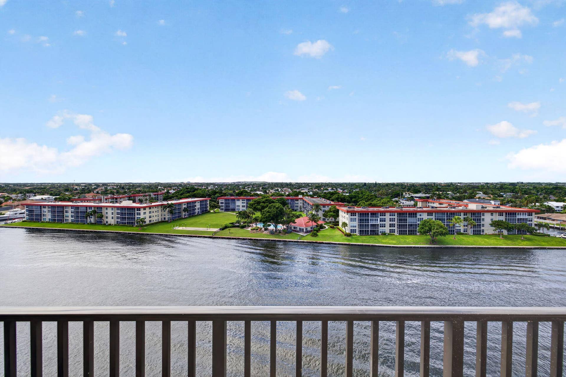 1150 HILLSBORO MILE, #911, Hillsboro Beach, FL 33062 20-web-or-mls-a699A9647