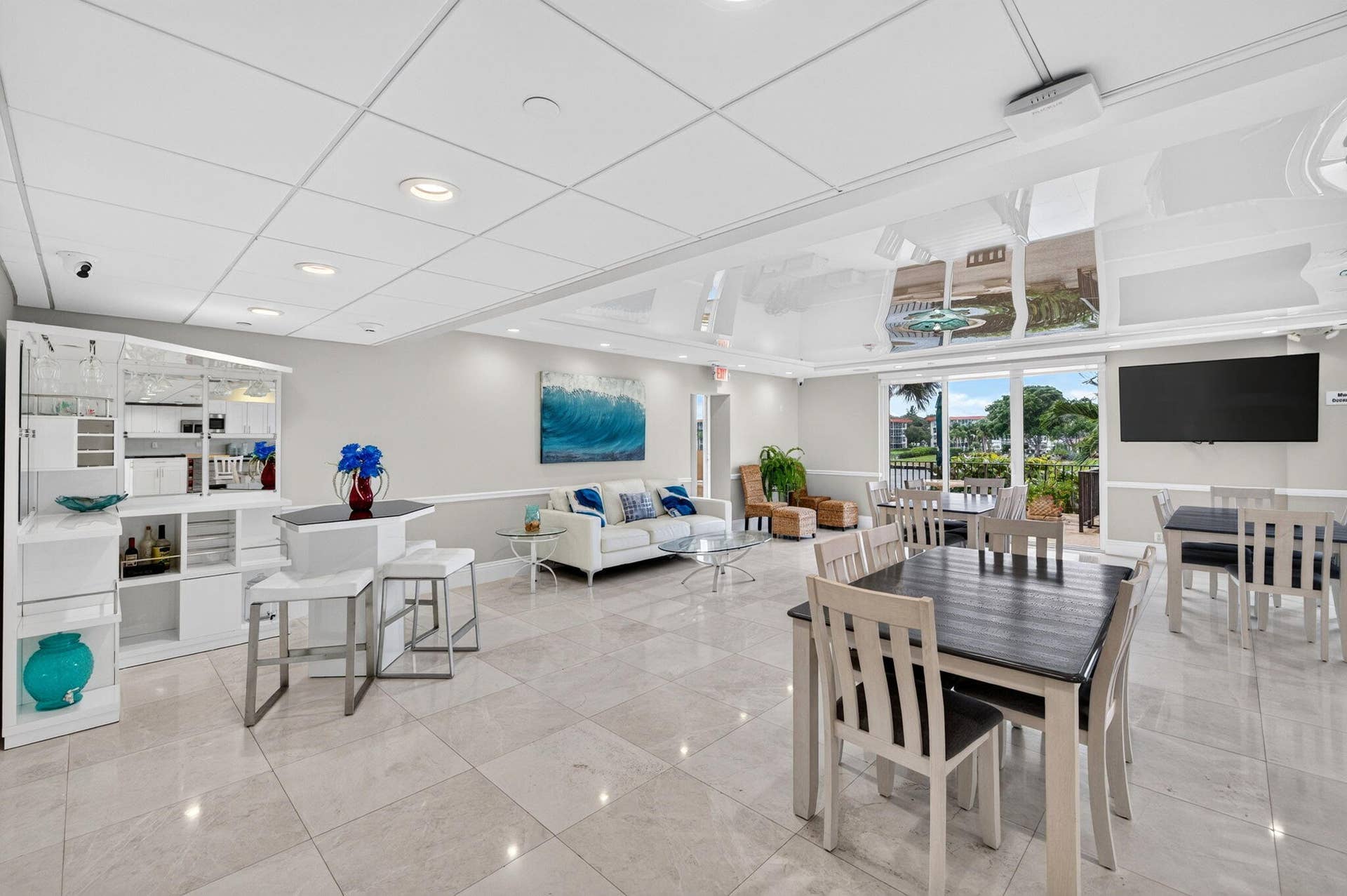 1150 HILLSBORO MILE, #911, Hillsboro Beach, FL 33062 63-web-or-mls-b699A0218